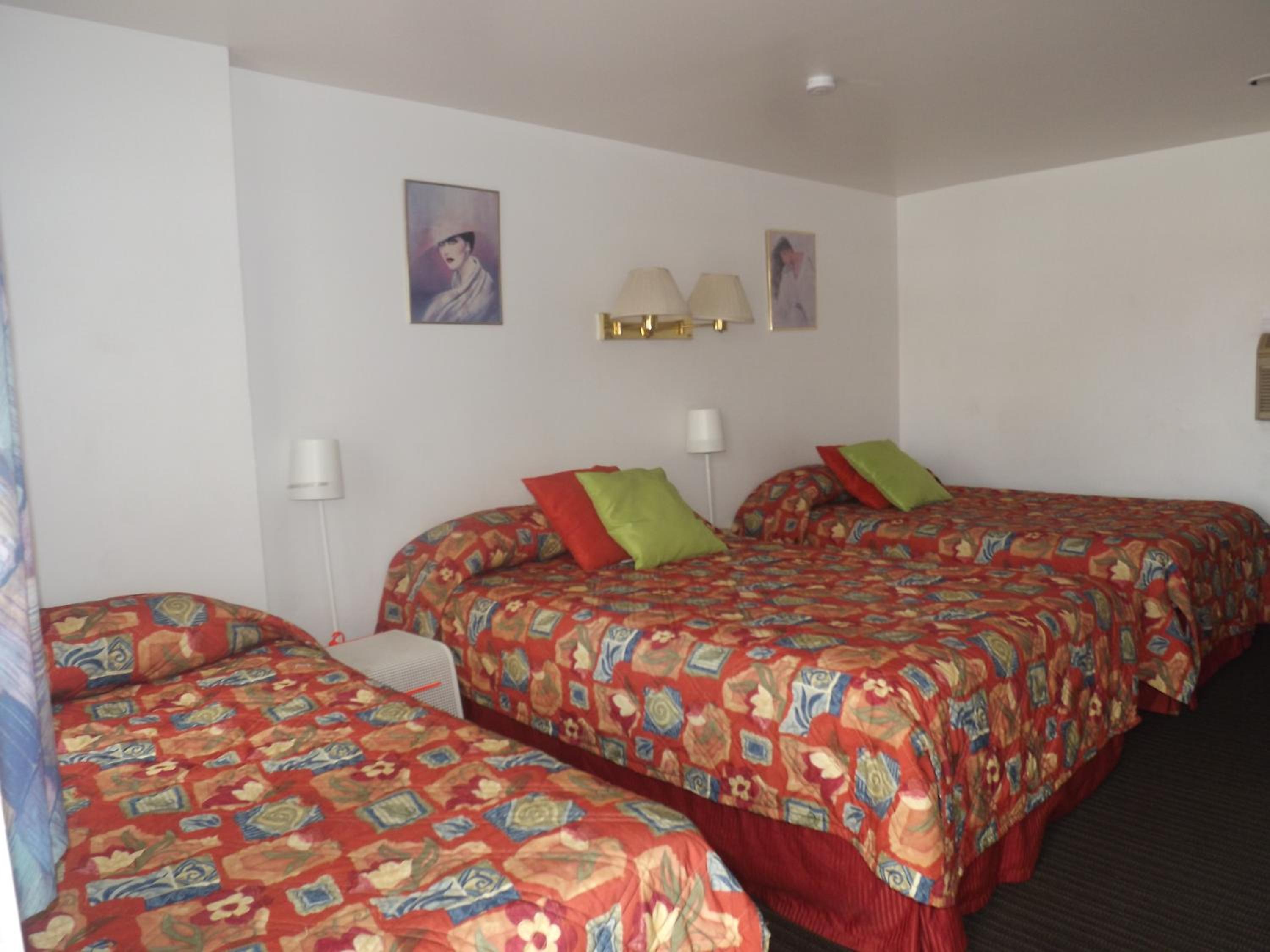 Canon City Vacations - Colorado Inn Motel - Property Image 15