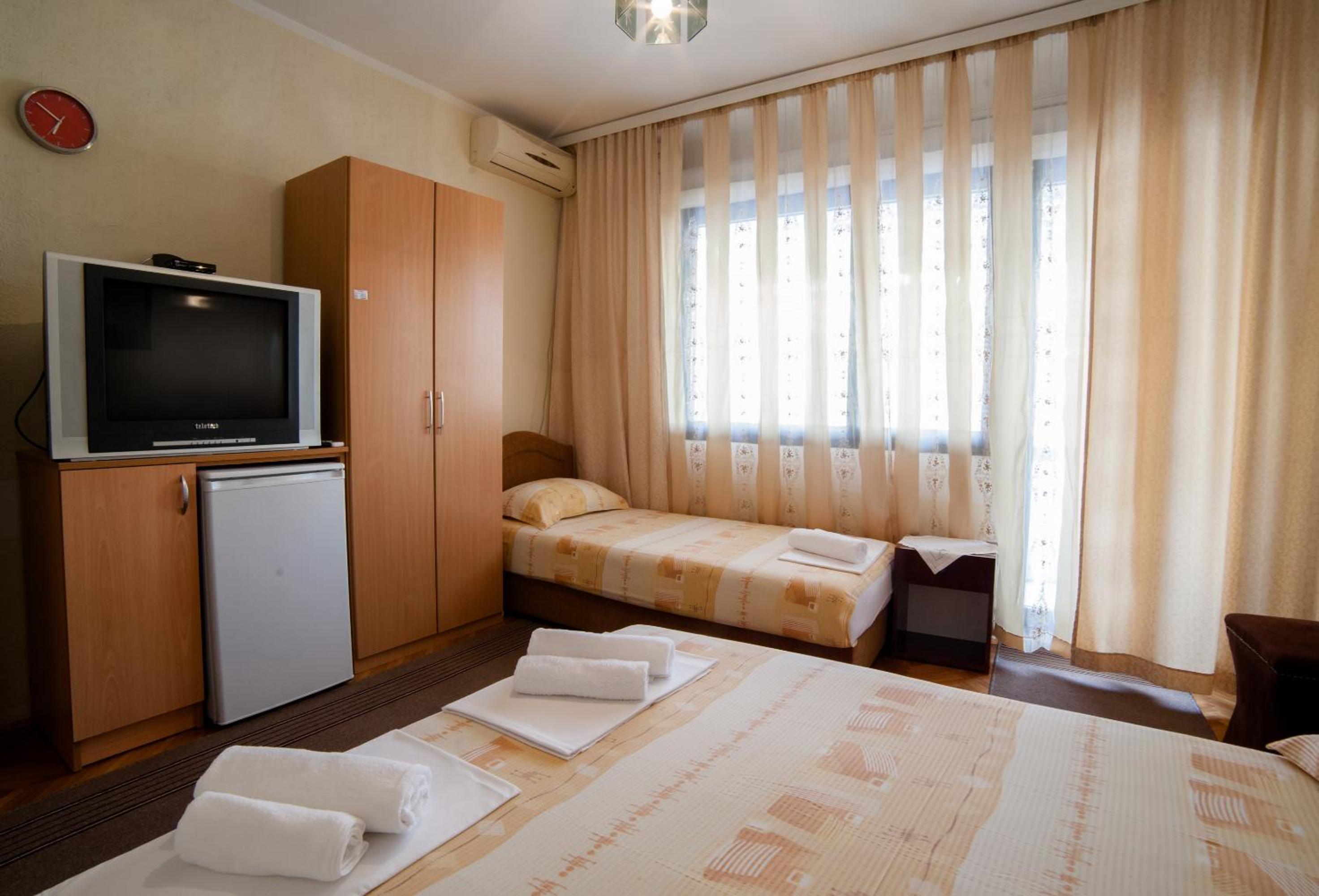 Guesthouse Sidro view 3