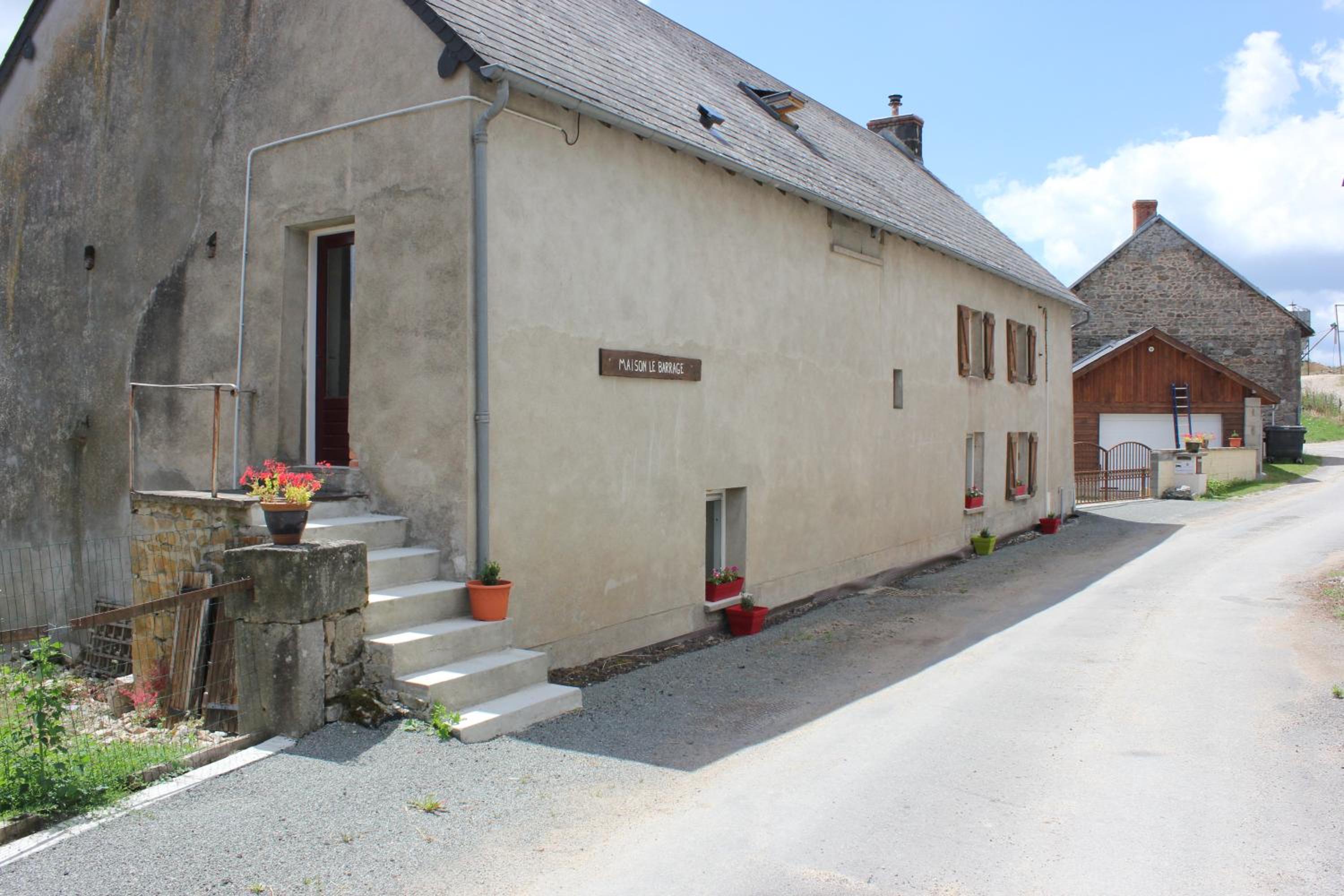 Maison le Barrage view 3