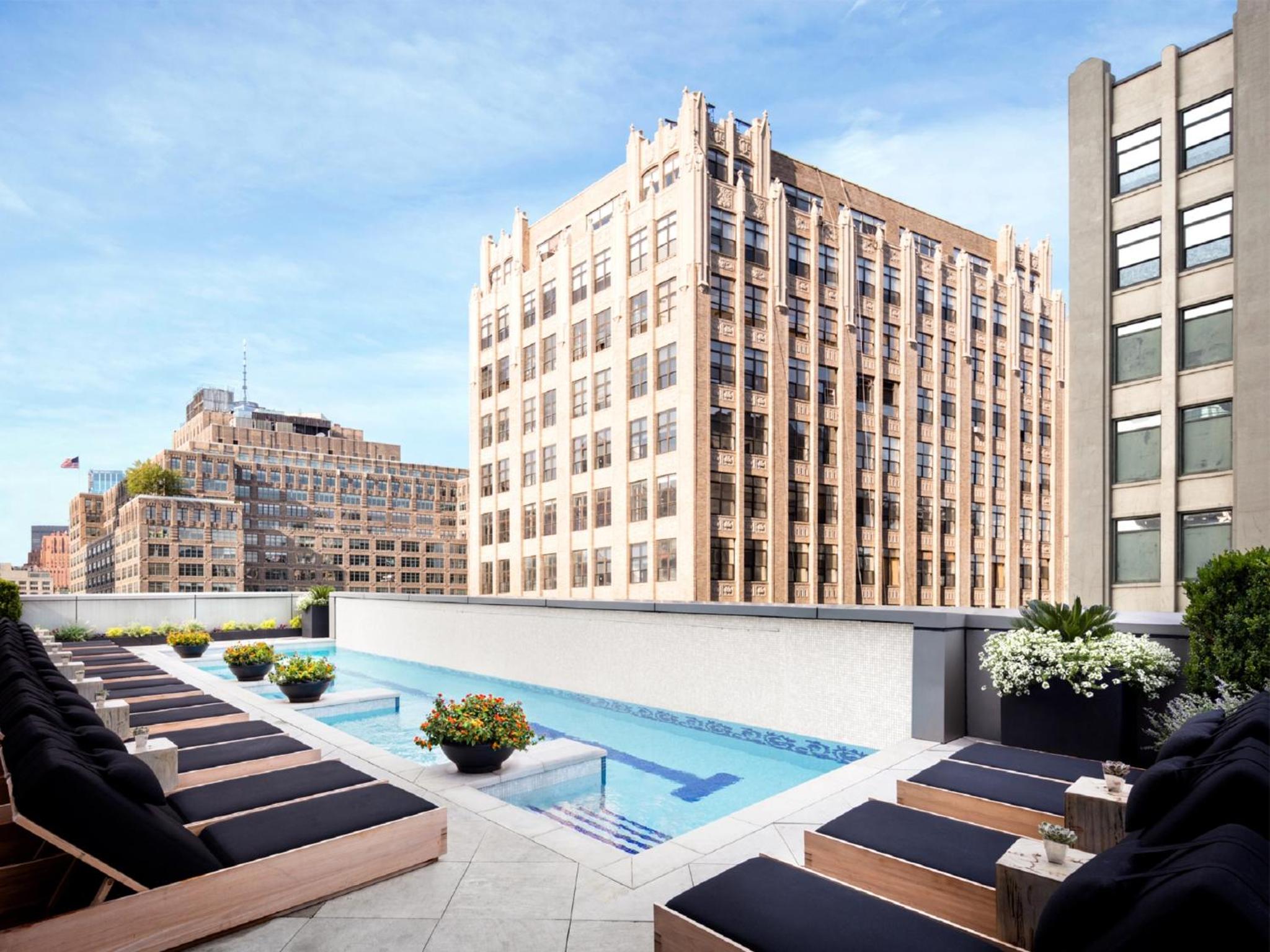 The Dominick Hotel 10