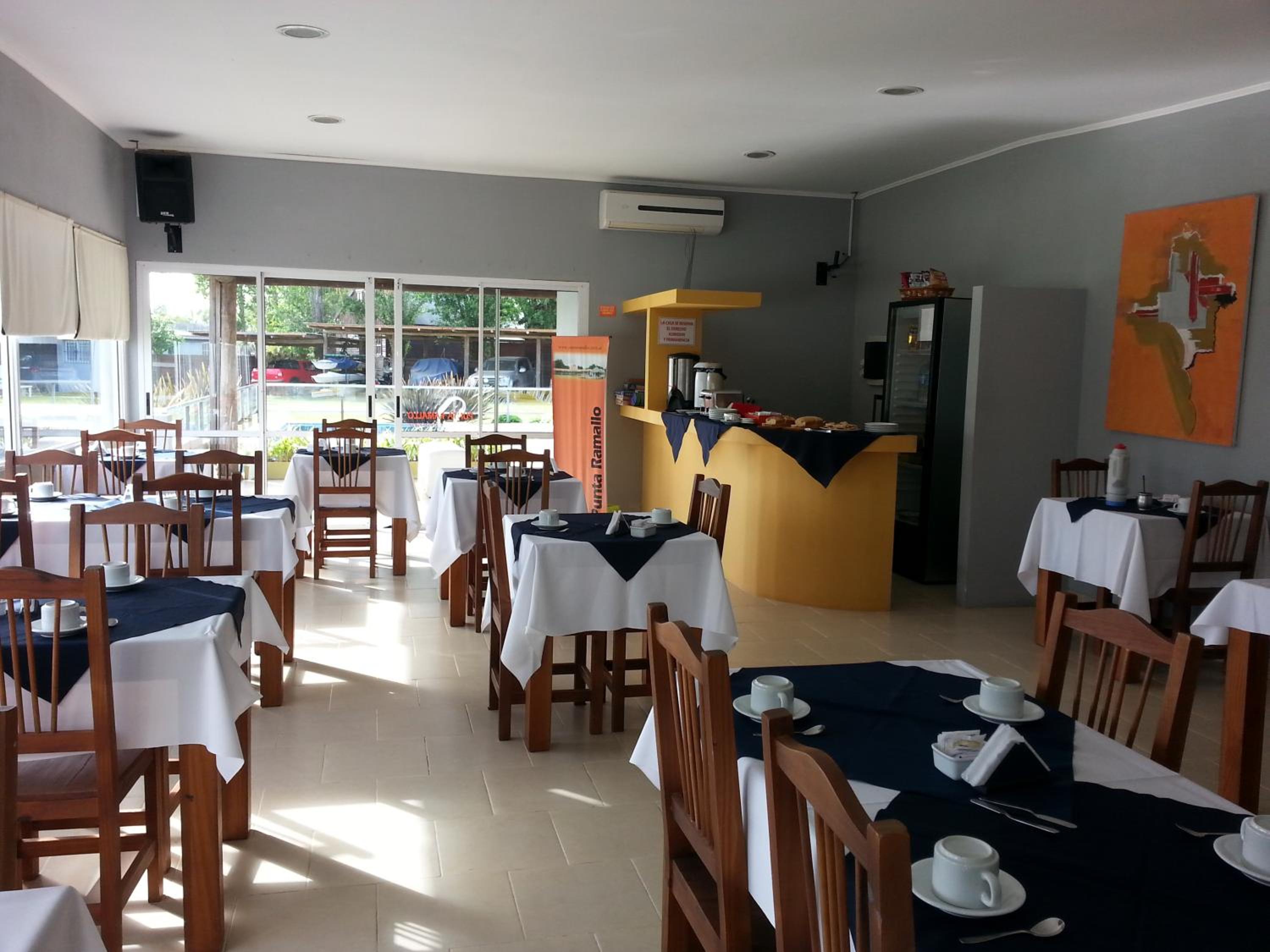 restaurant