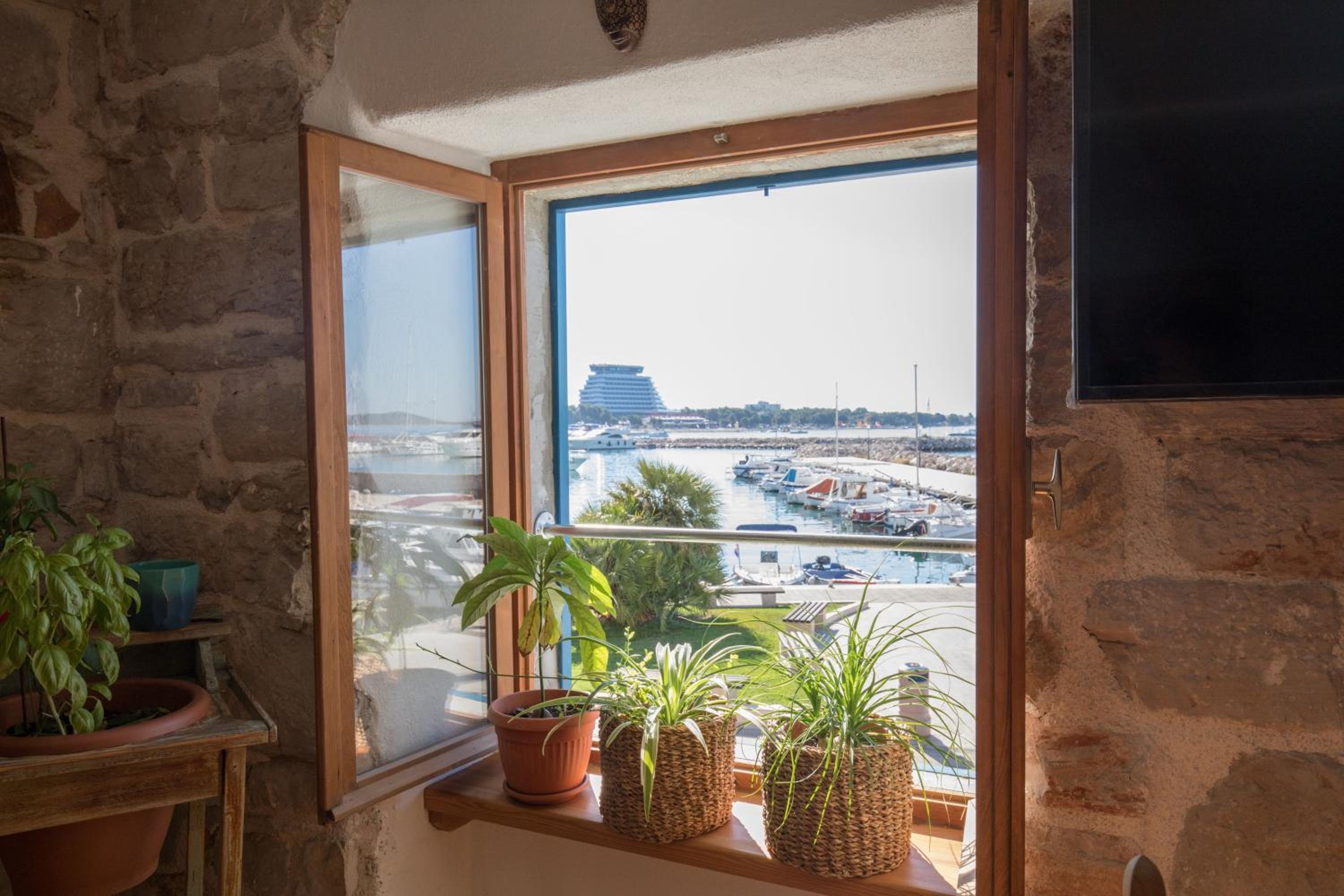 Old House view 5