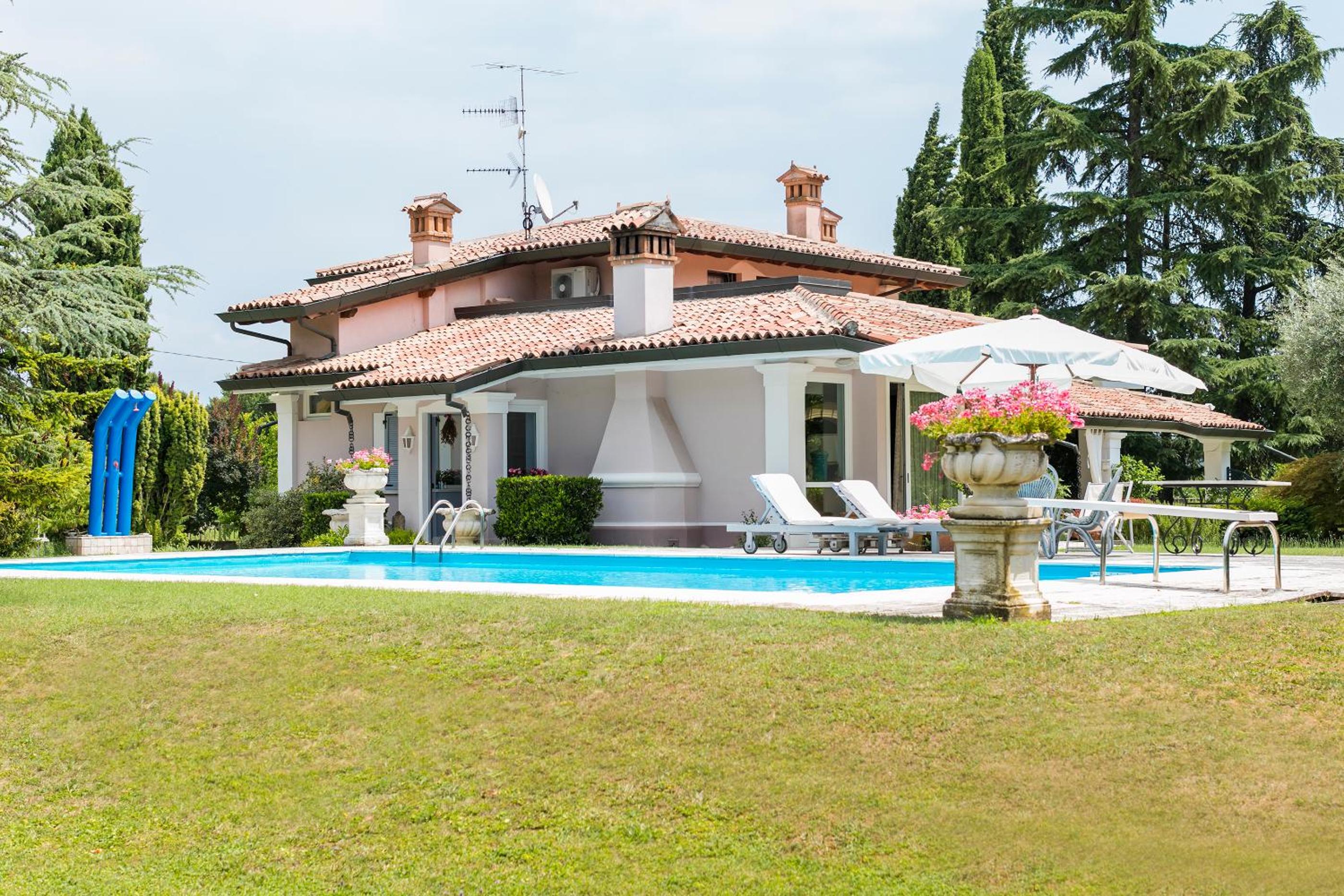 Le Margherite view 3