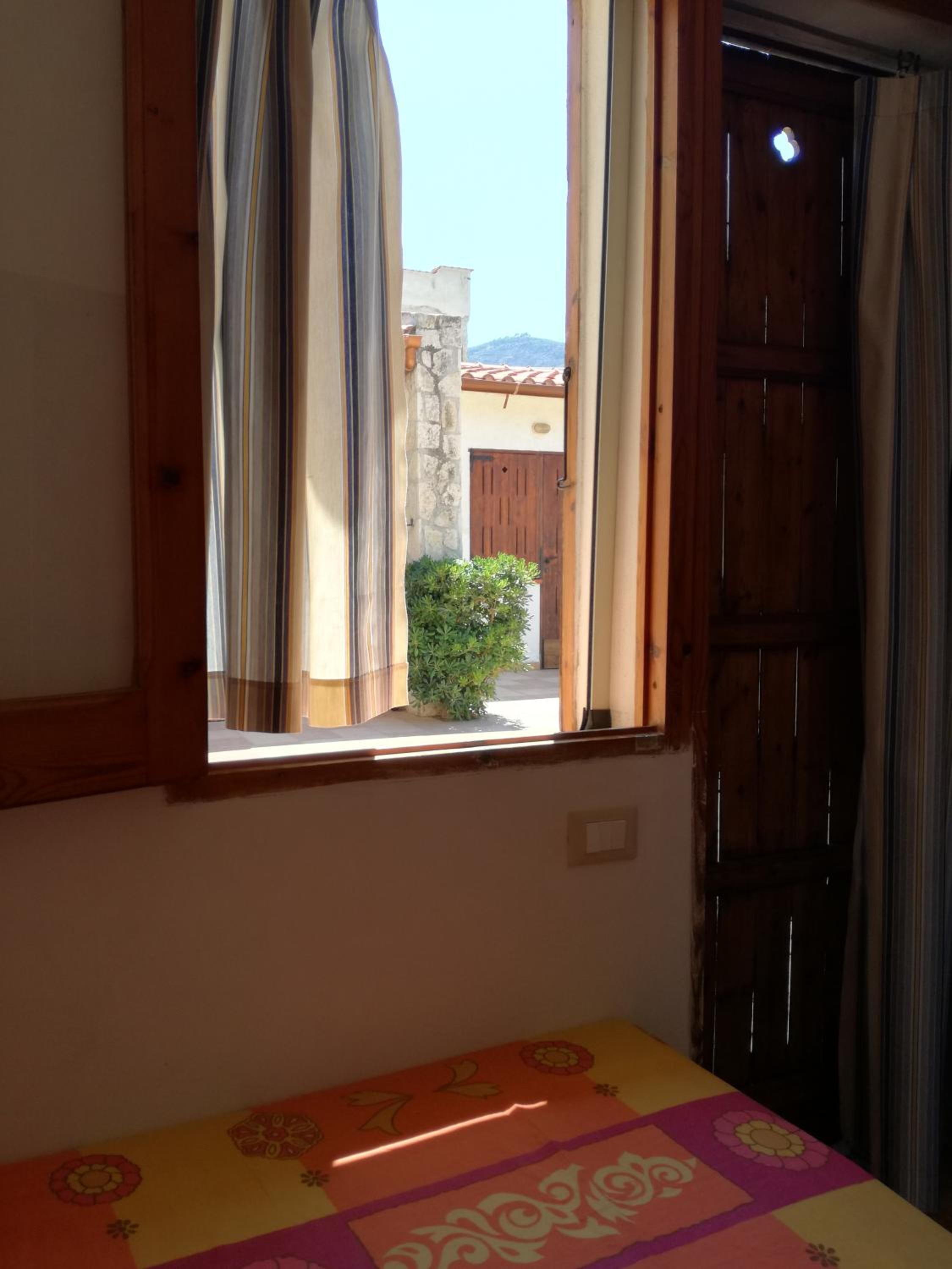 Photo 27