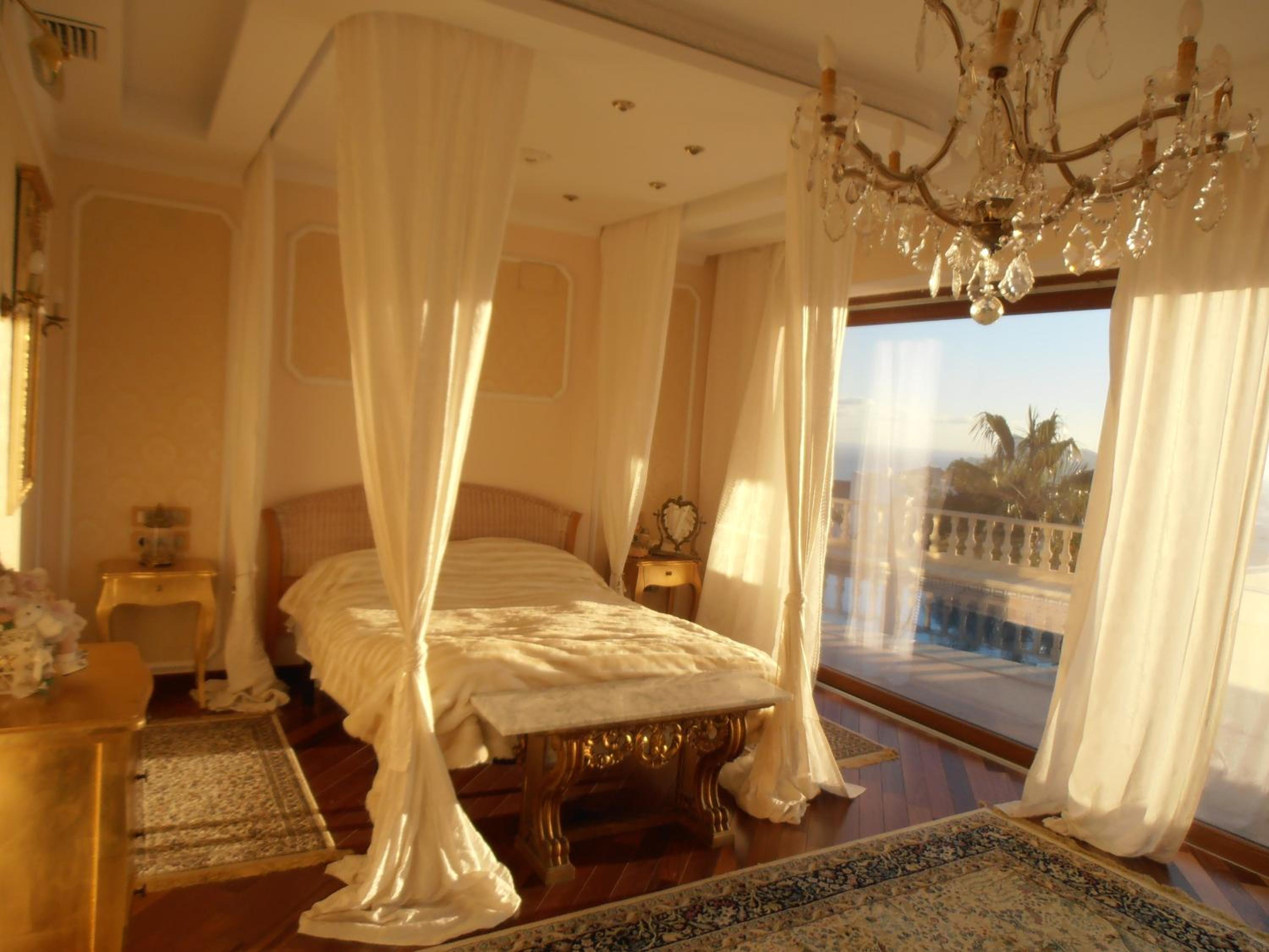 Villa Aleandra con Maravillosas Vistas al mar! view 4