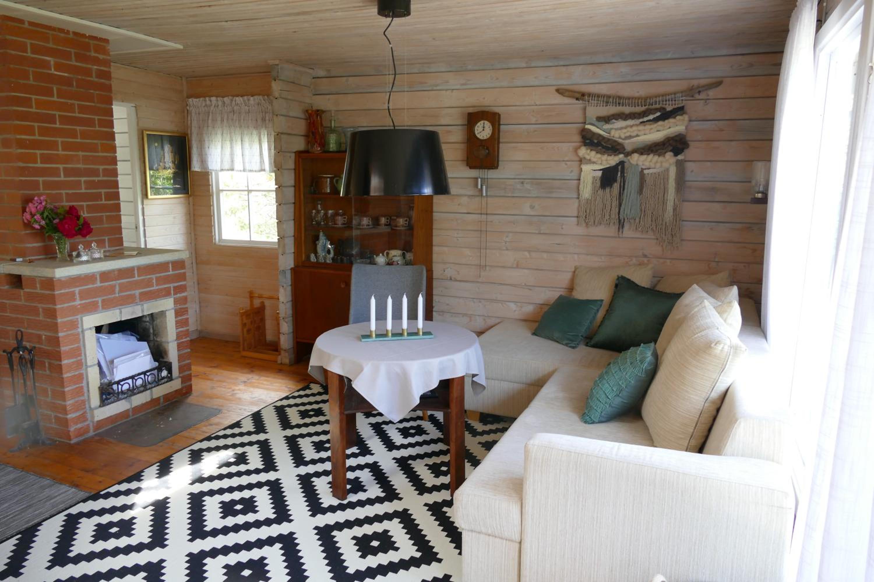 Tinore Holiday Home view 4
