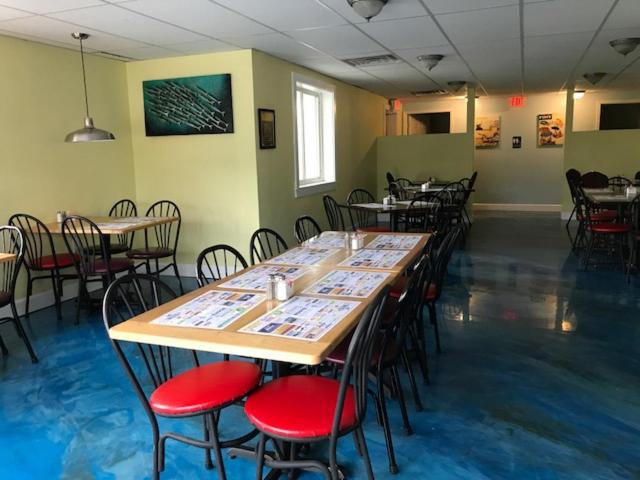 restaurant