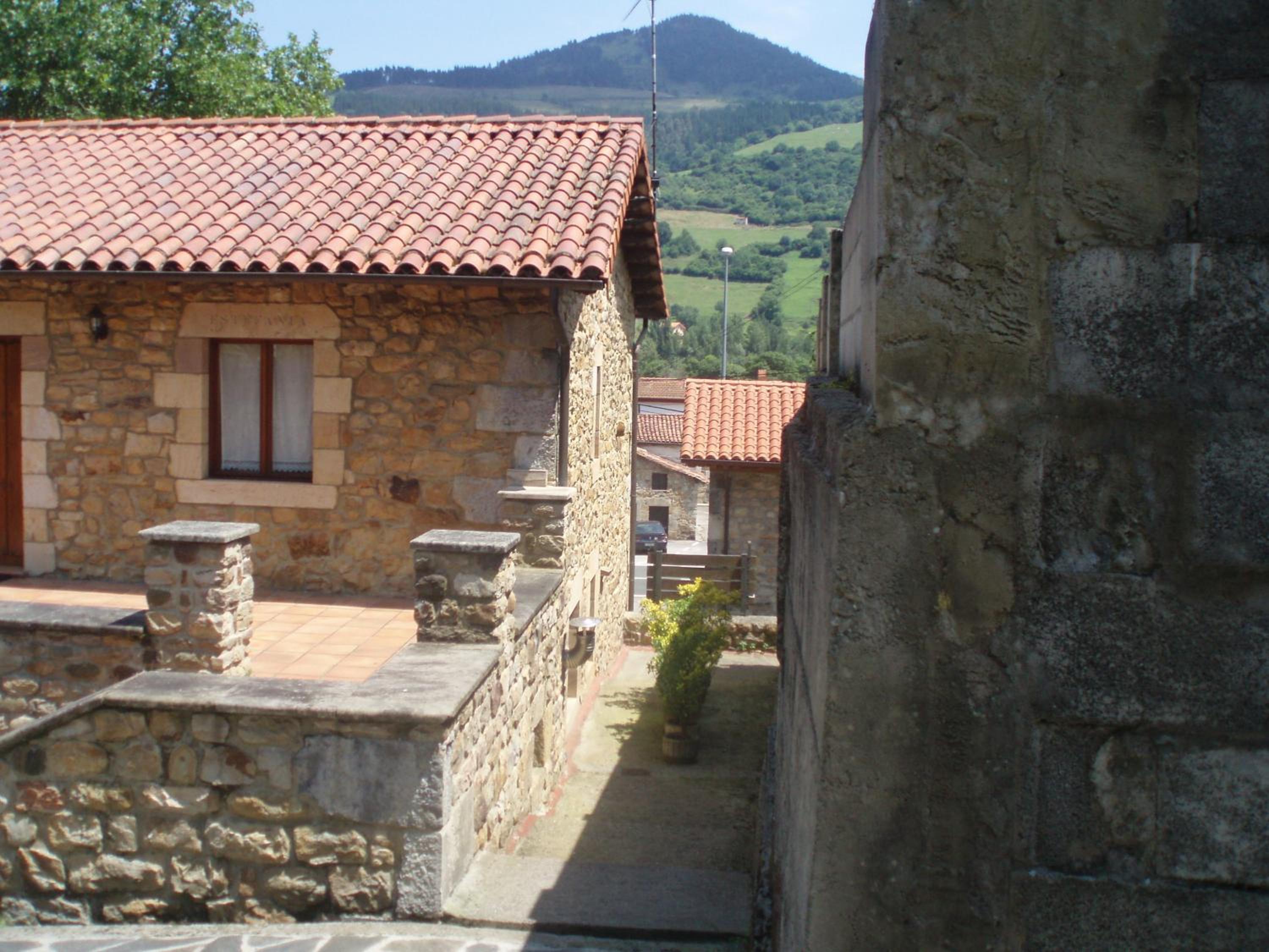 Apartamentos rurales La Casa Vieja De Alceda