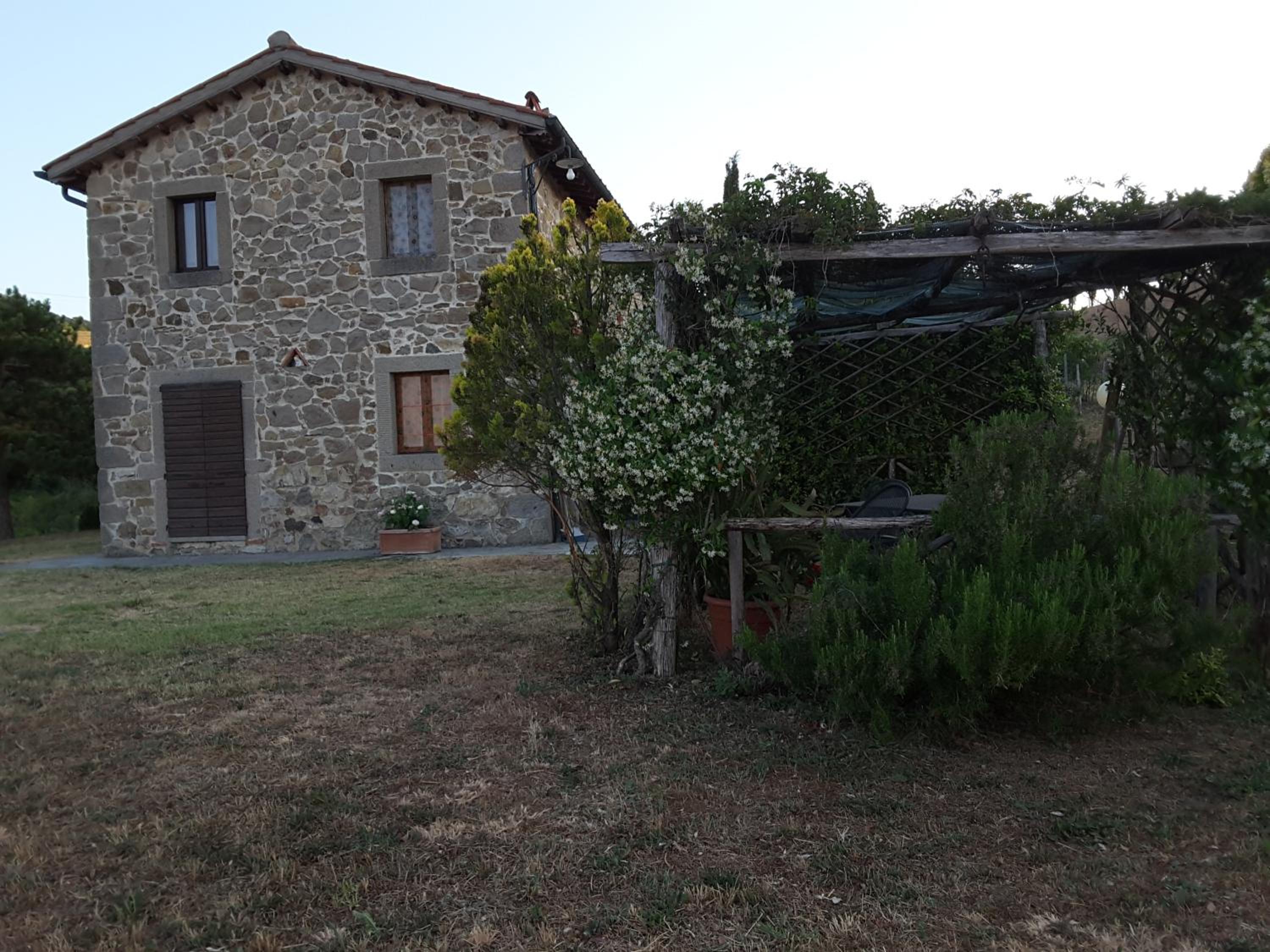 Photo 34