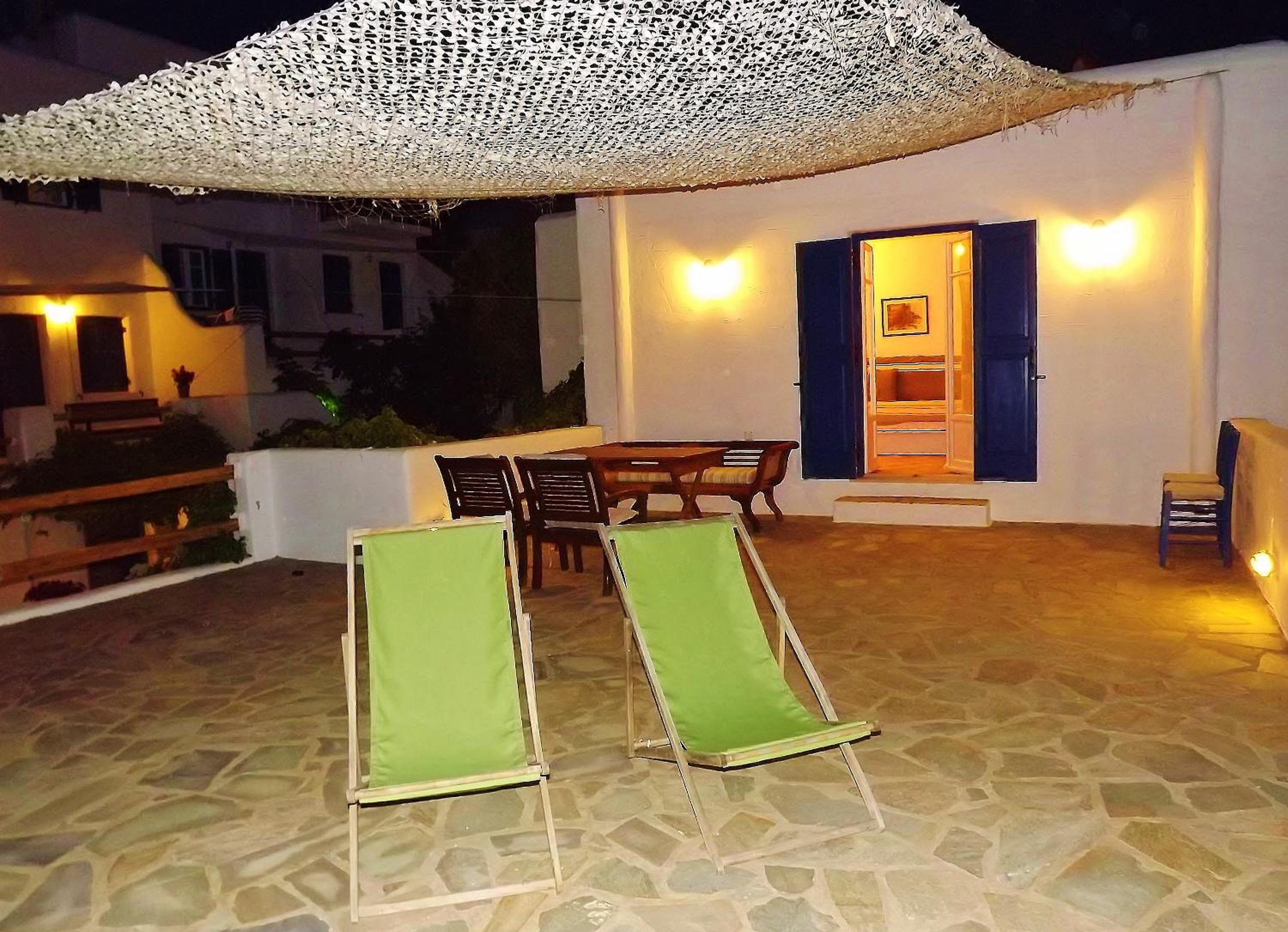 Votsalo Apartments