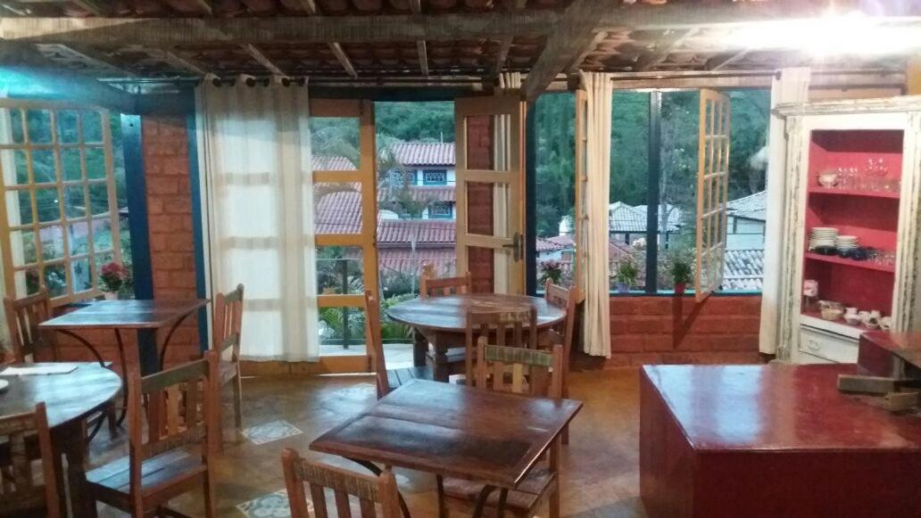 restaurant