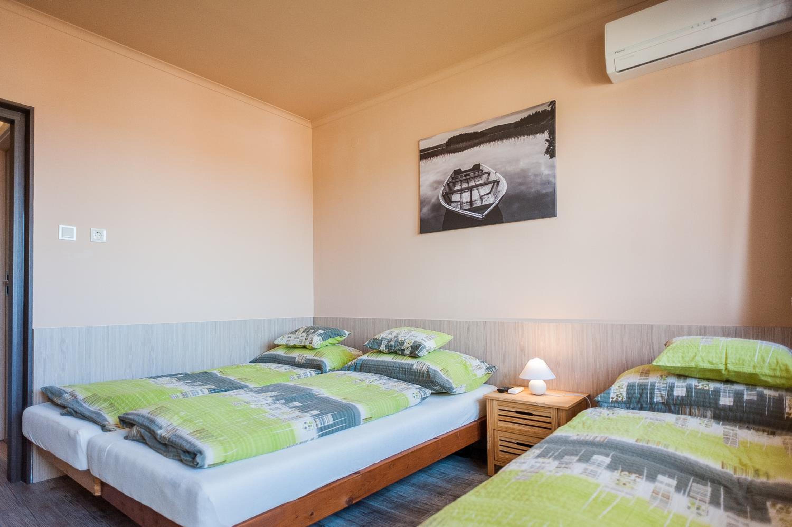 Milan Apartmanok view 5