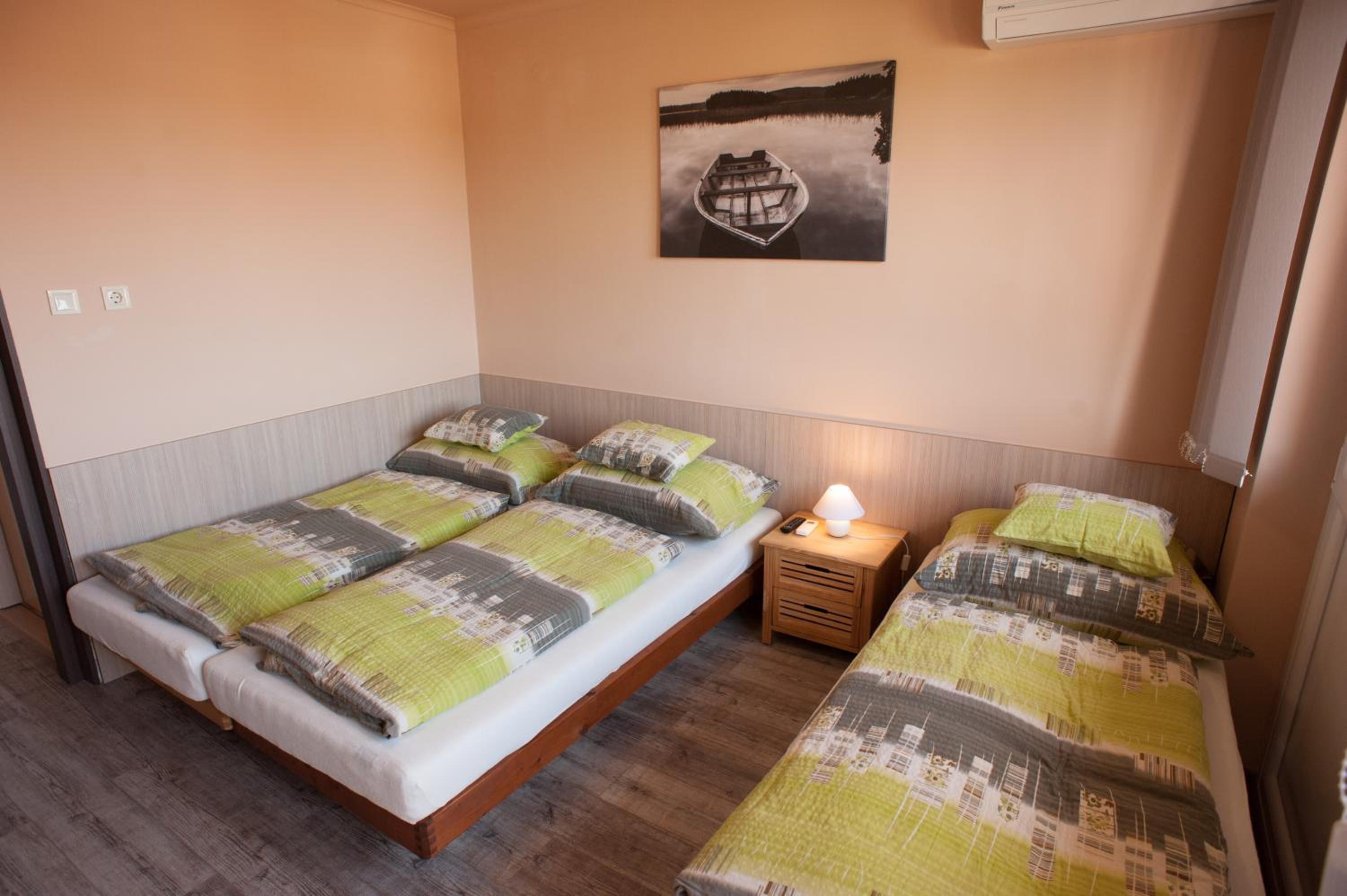 Milan Apartmanok view 3