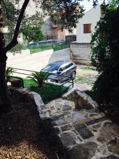 Photo 27