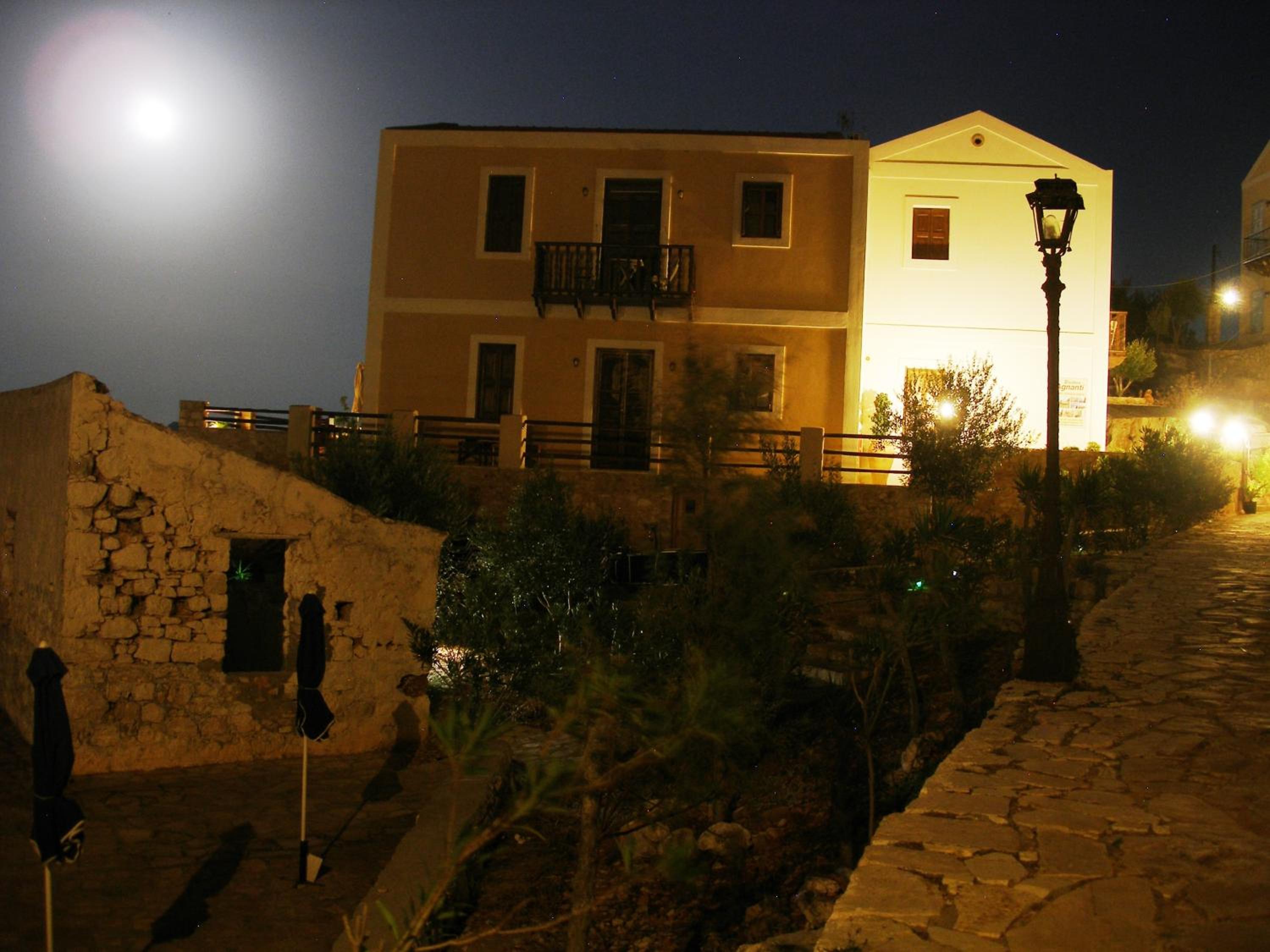 Agnanti Studios