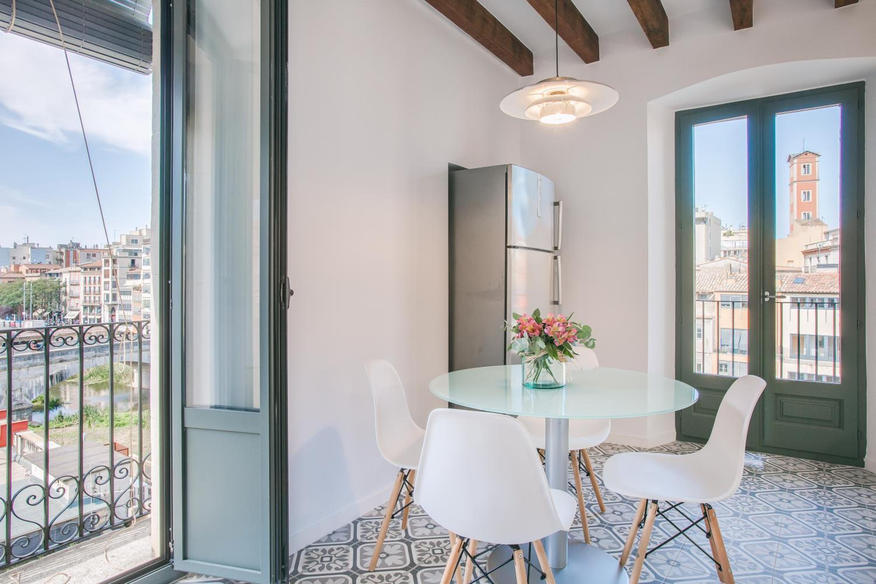 Flateli Rambla 5 3-2 photo 1