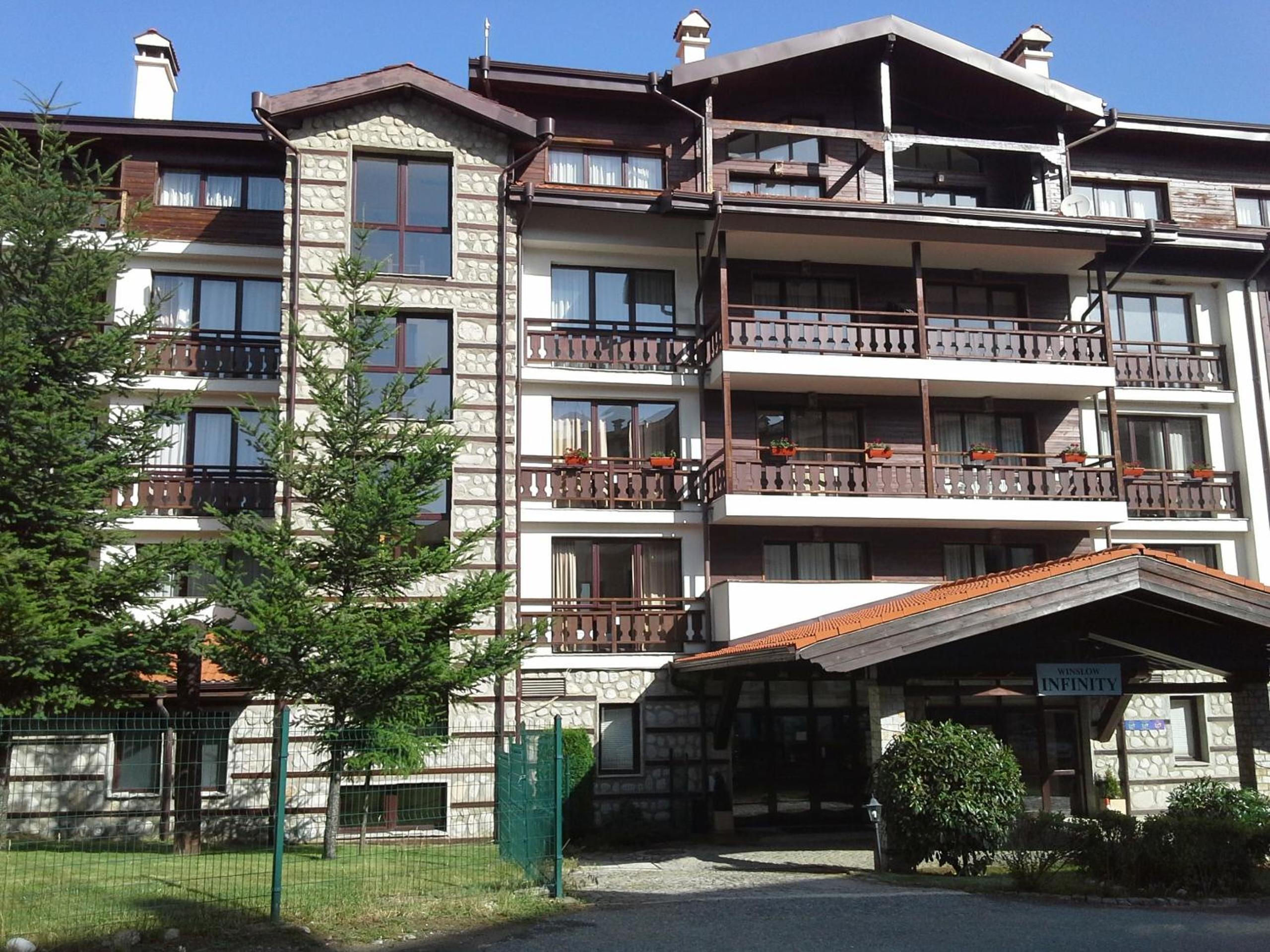 Oksana's Apartment at Infinity