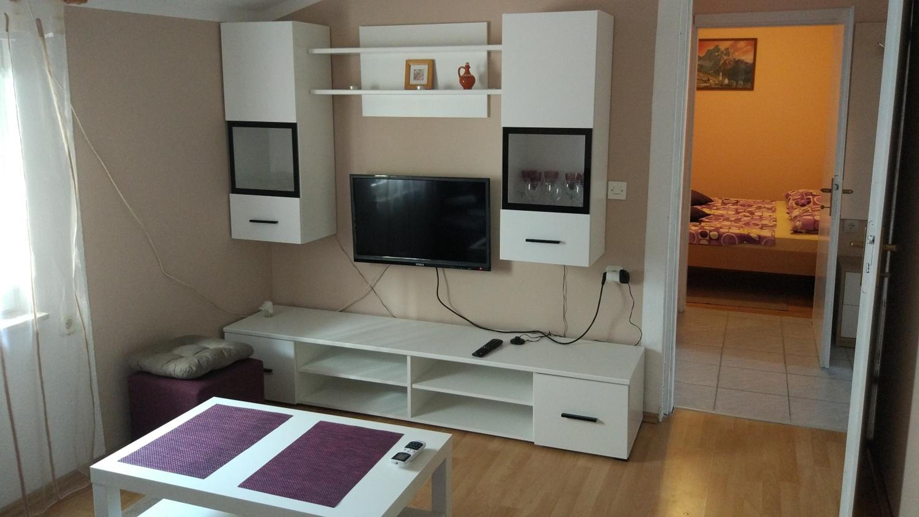 Hotel Apartman Jelena - Image 1
