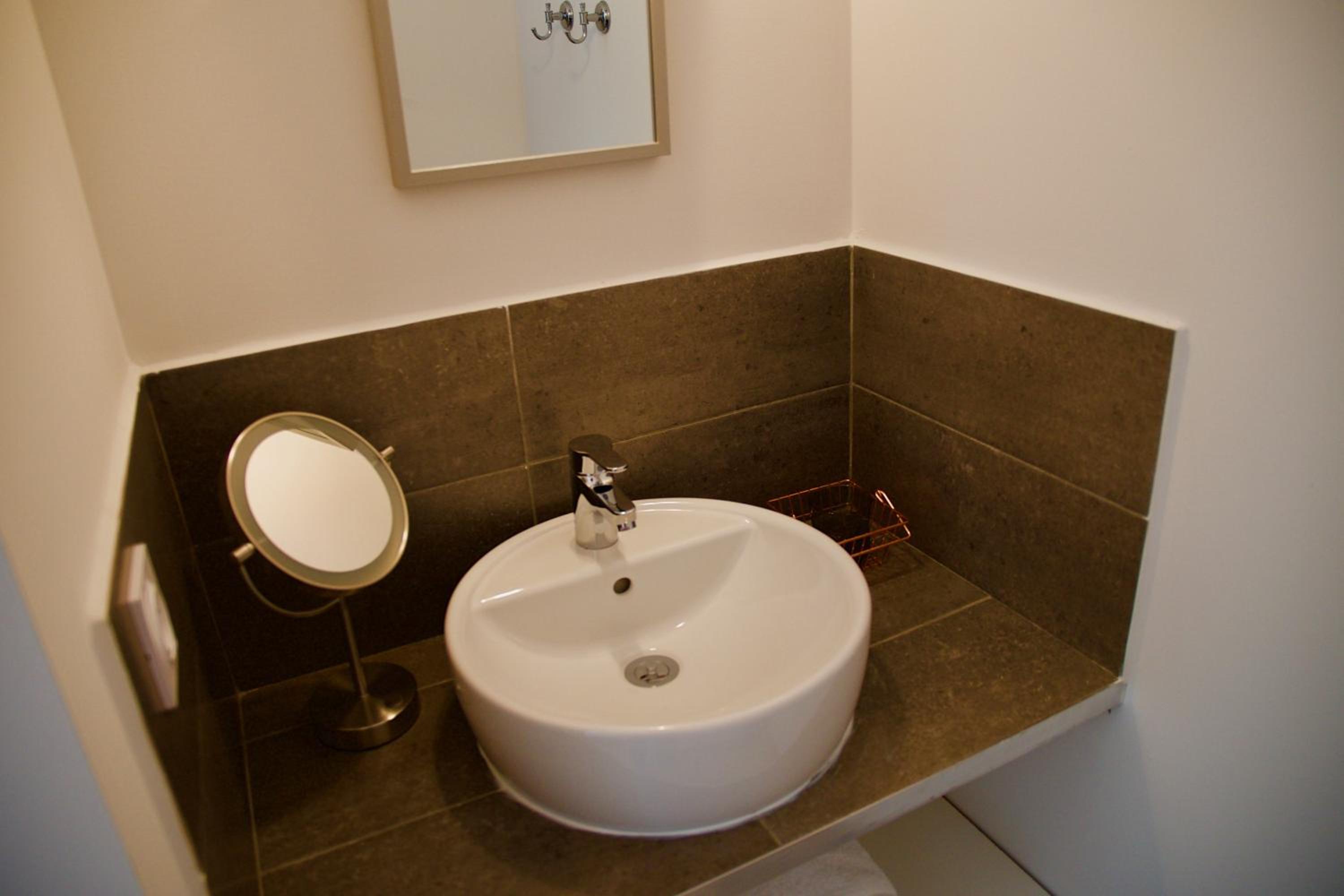 Photo 42
