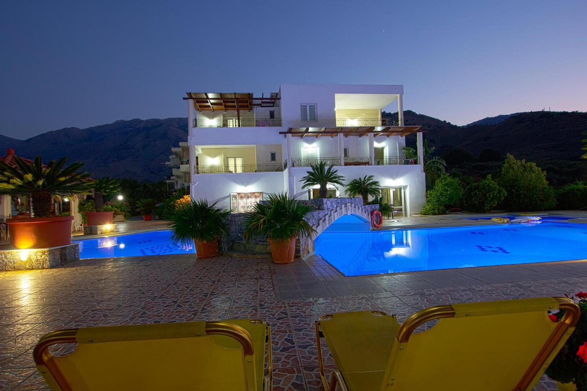 Pinelopi Apartments