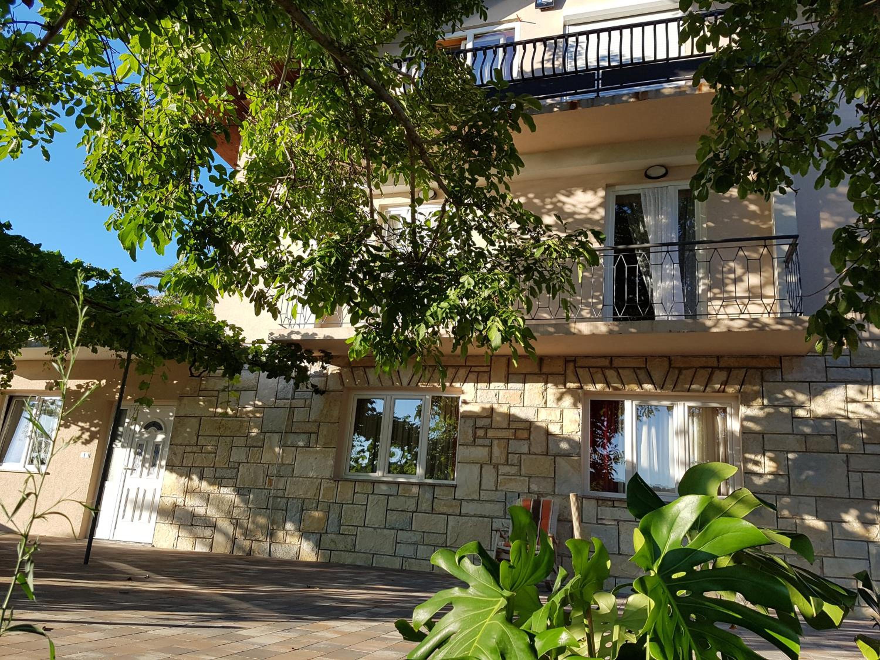 Apartments Olivera