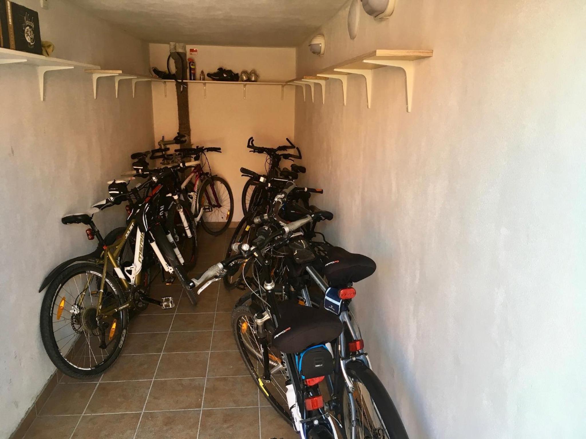 Photo 34