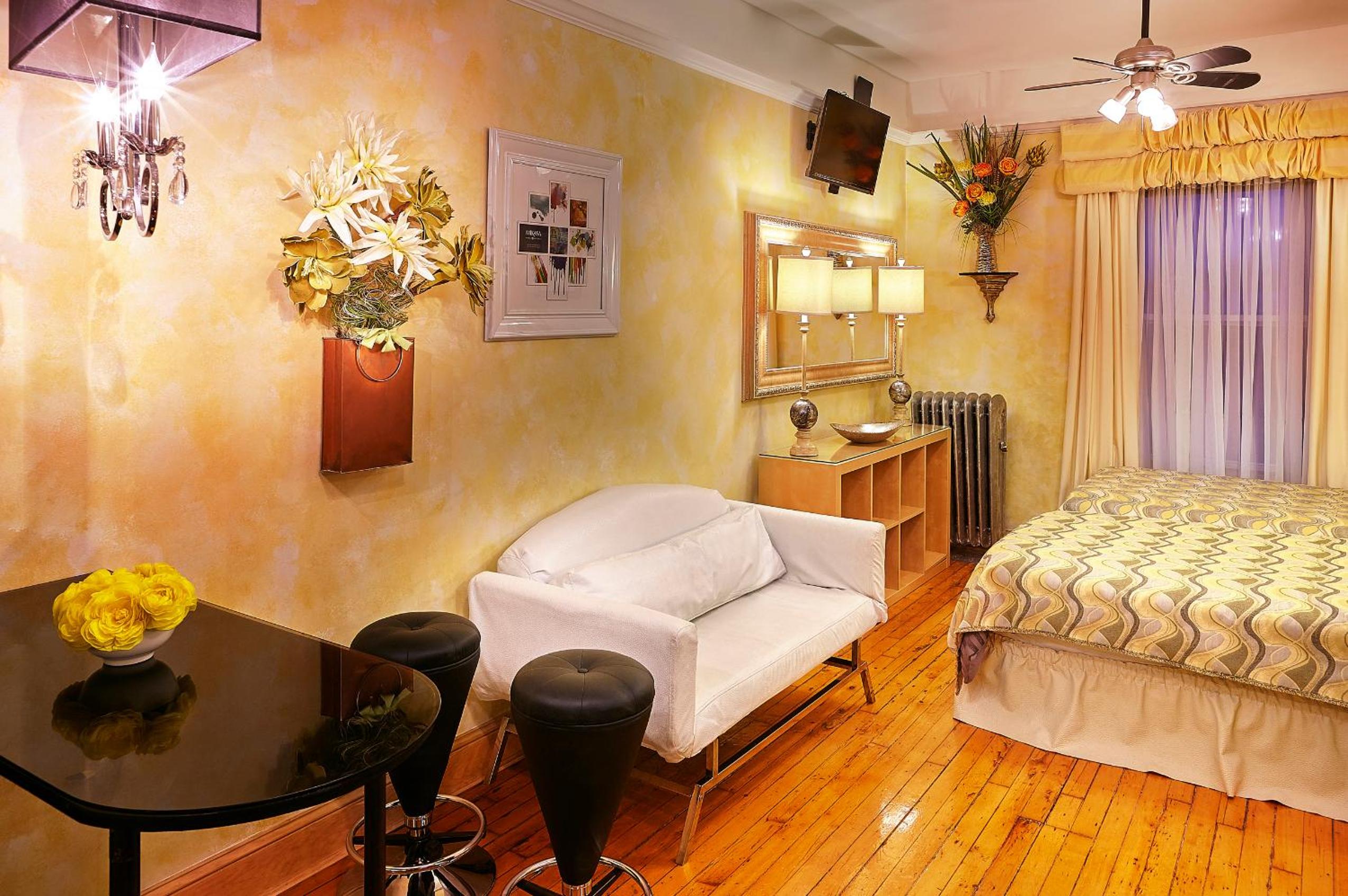 hotel room