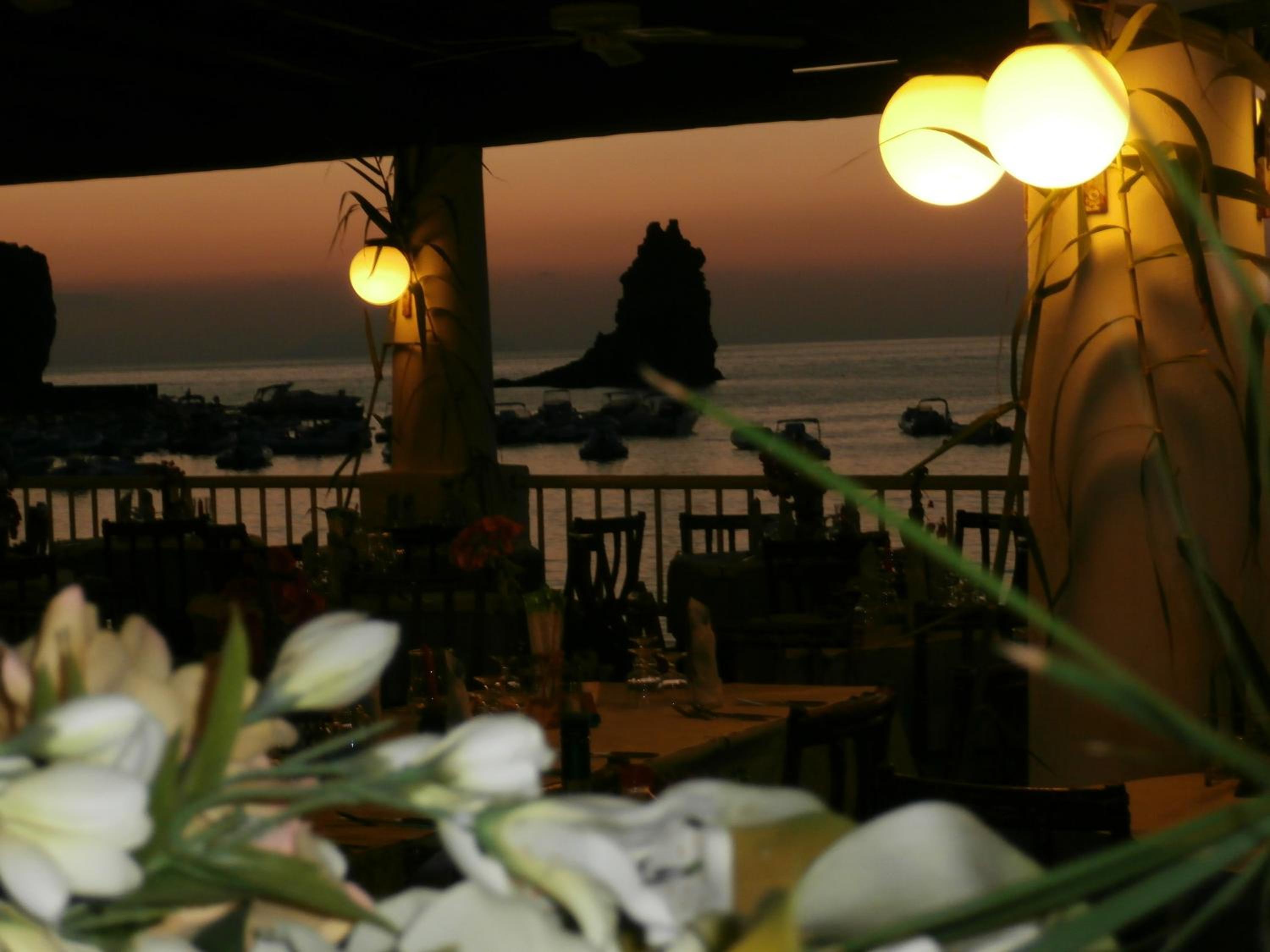 Vulcano Vacations - Hotel Conti - Property Image 1
