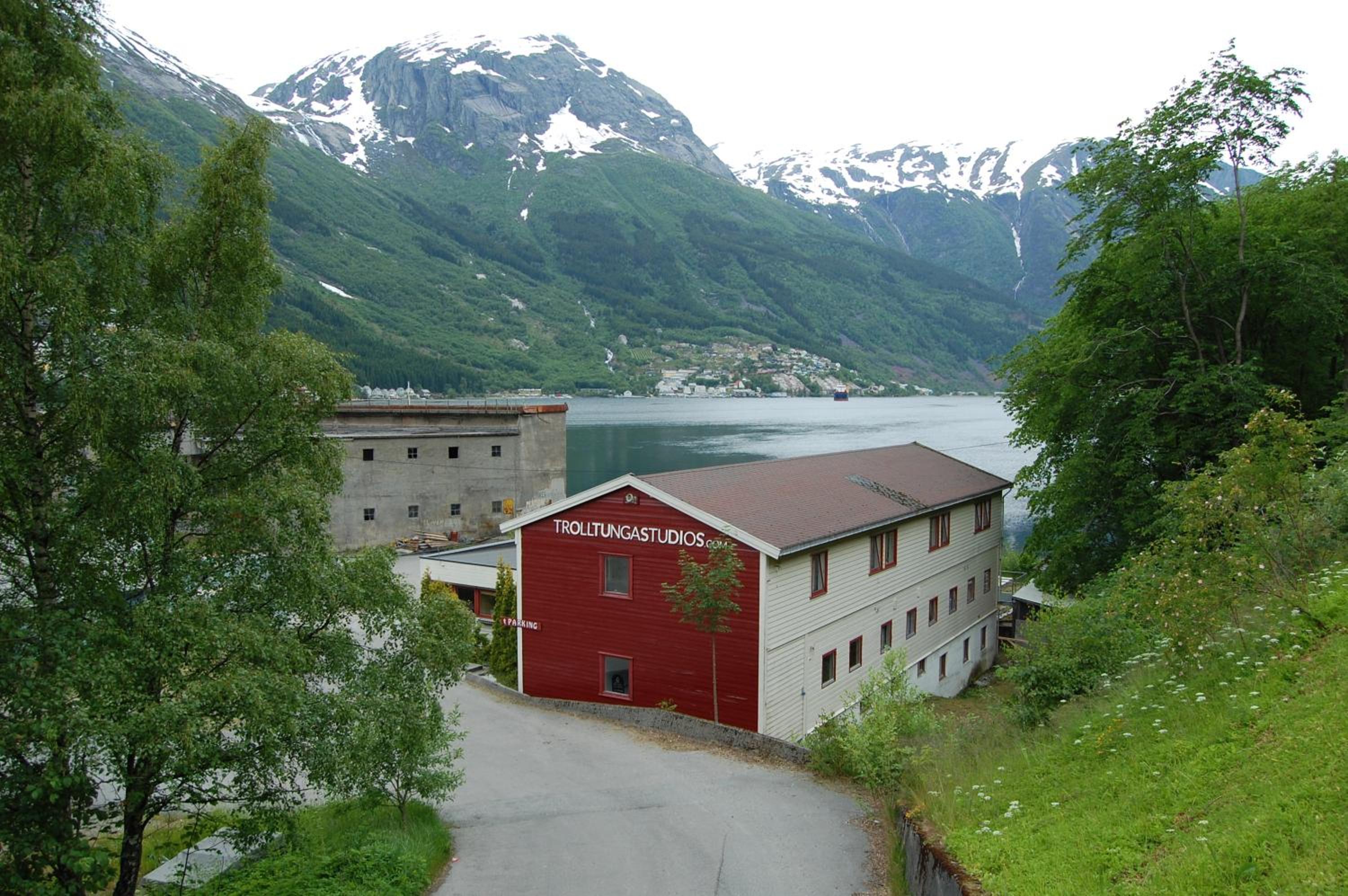 Trolltunga Studios view 3