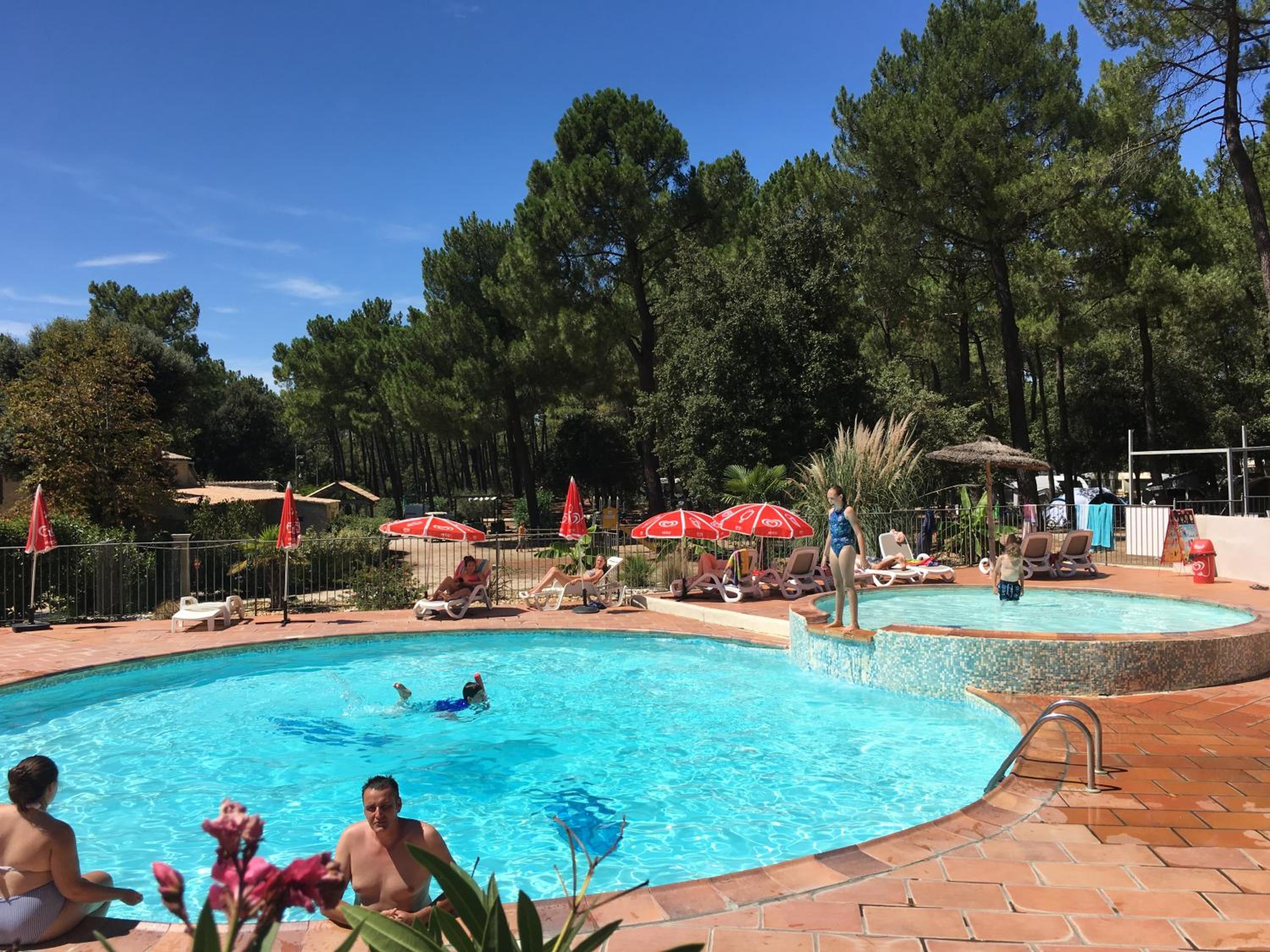 Camping la Simioune en Provence view 5
