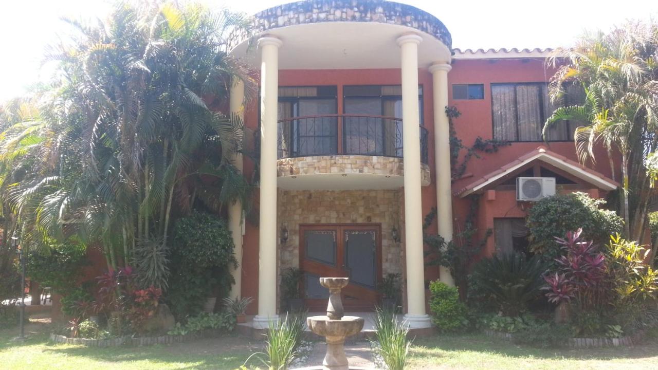 Hotel La Casona - Image 1