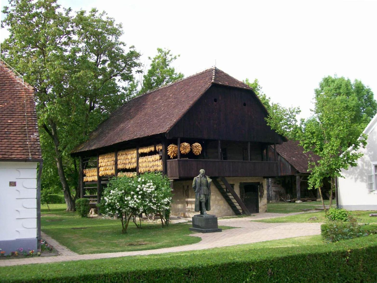 Photo 24