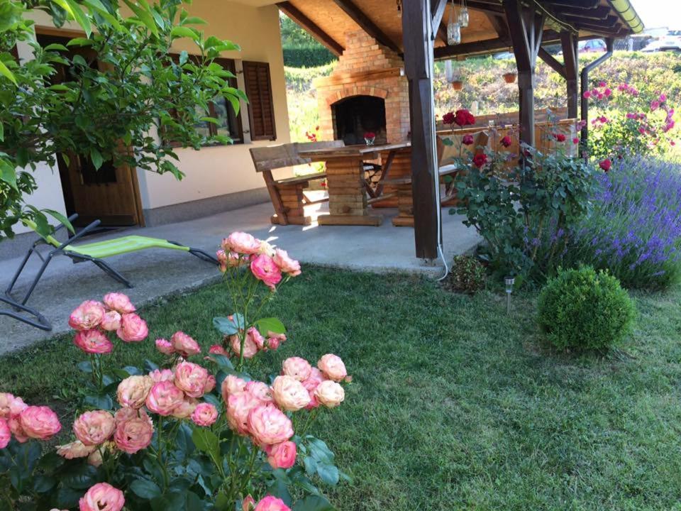 Holiday home Ema