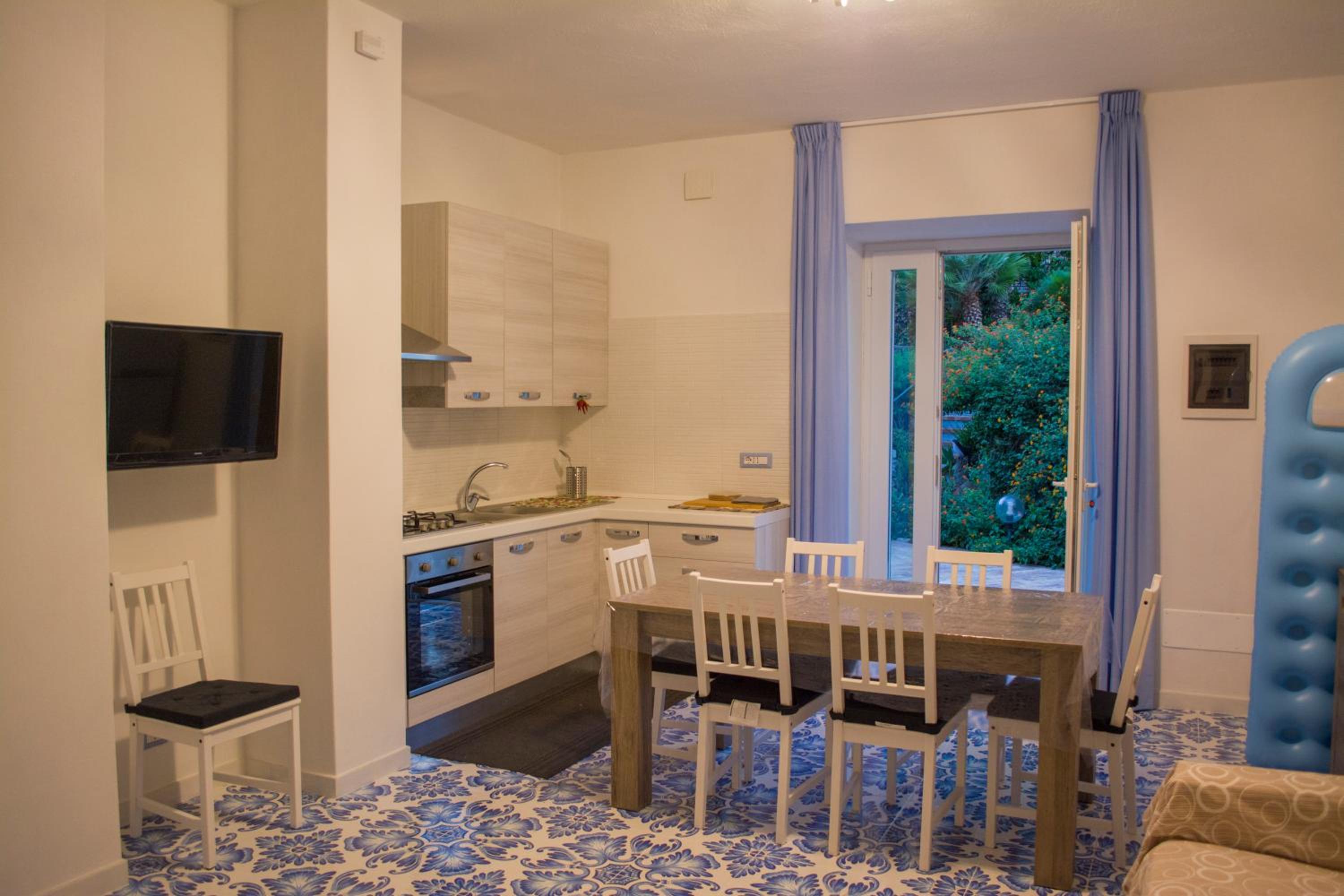 VILLA MARYLU'