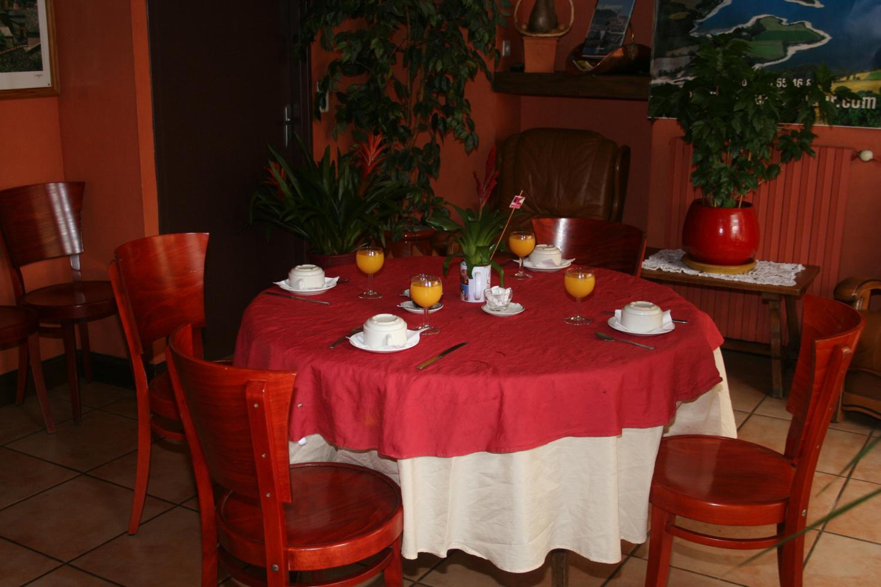 restaurant