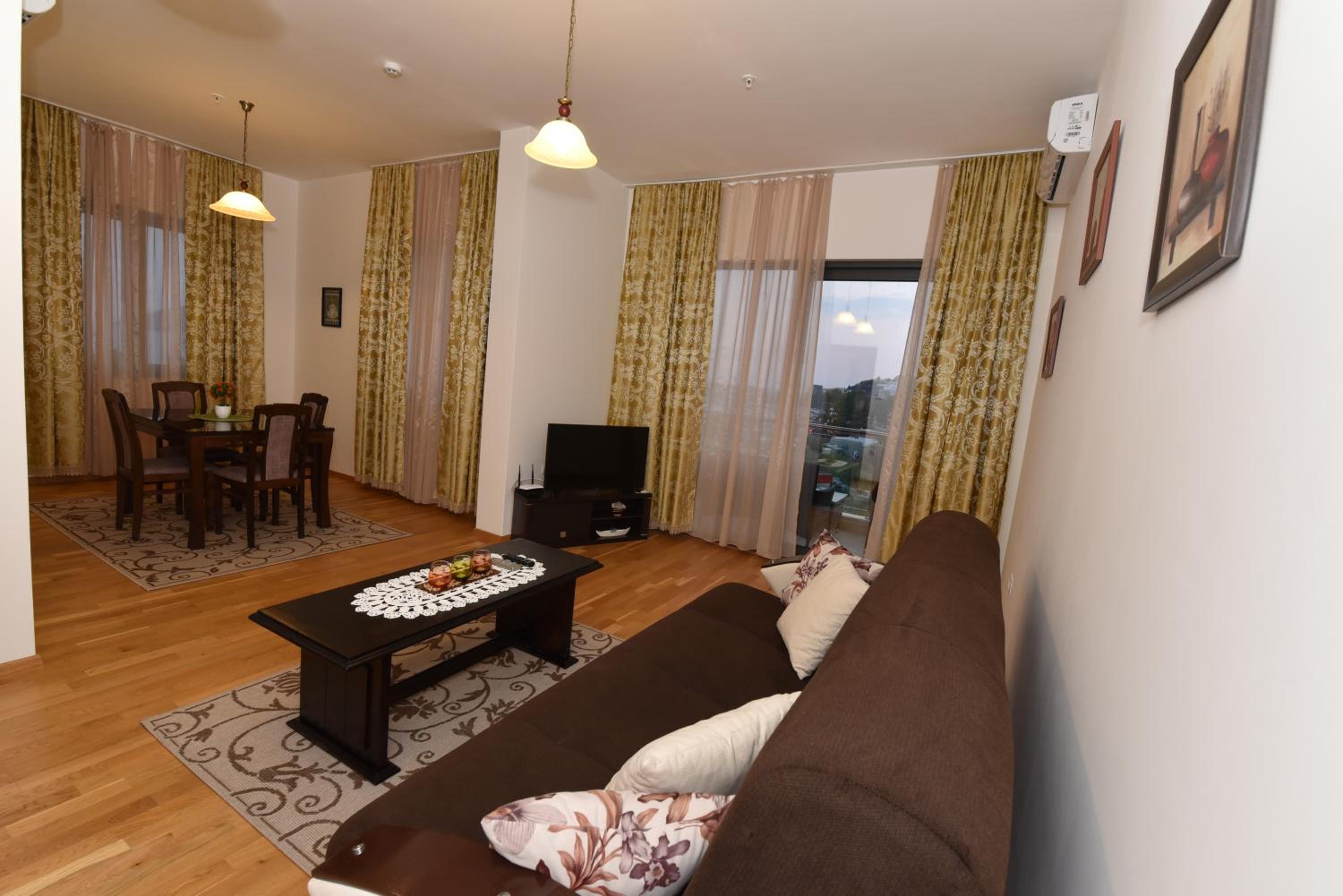 Lux Apartments Kristina view 5