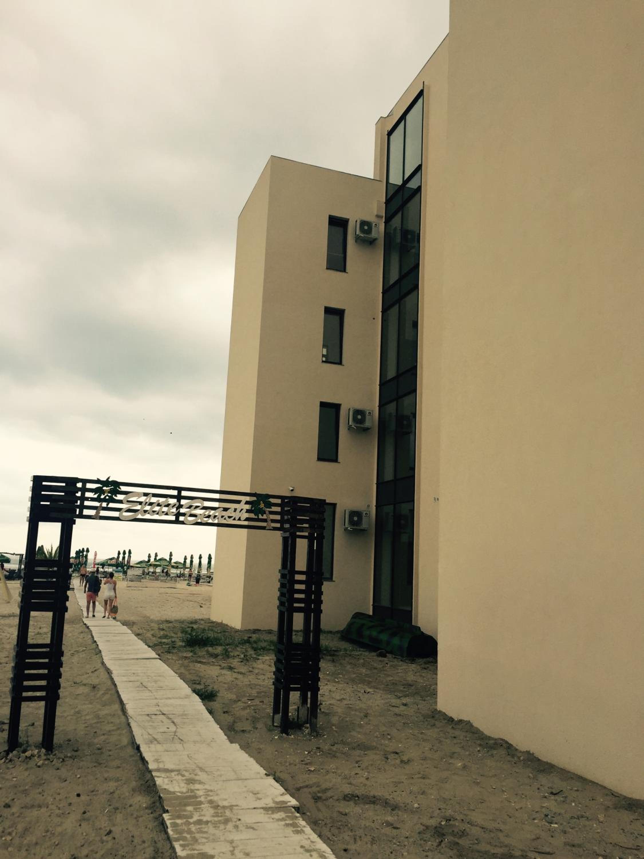 Photo 19
