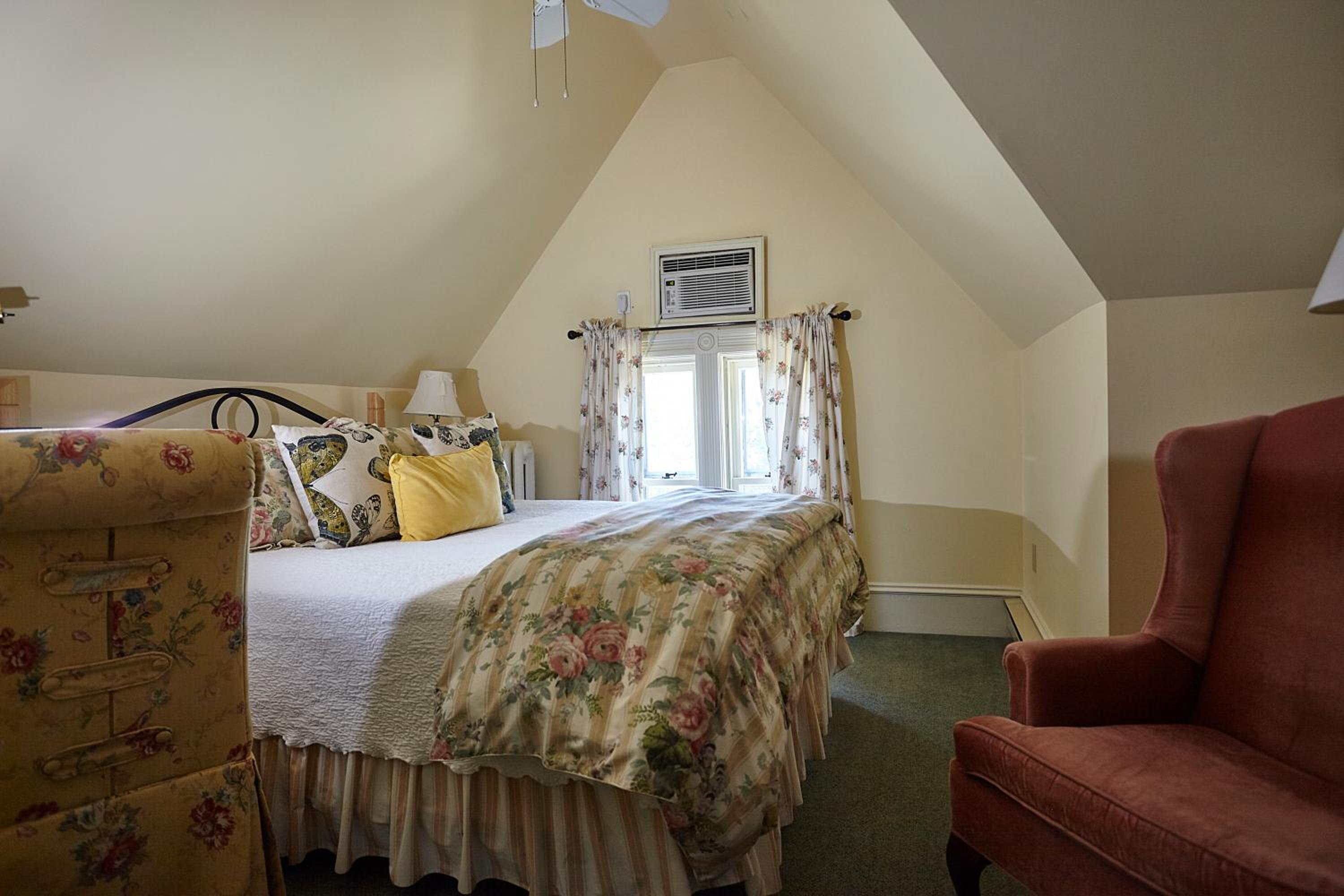 Victoria's Historic Inn