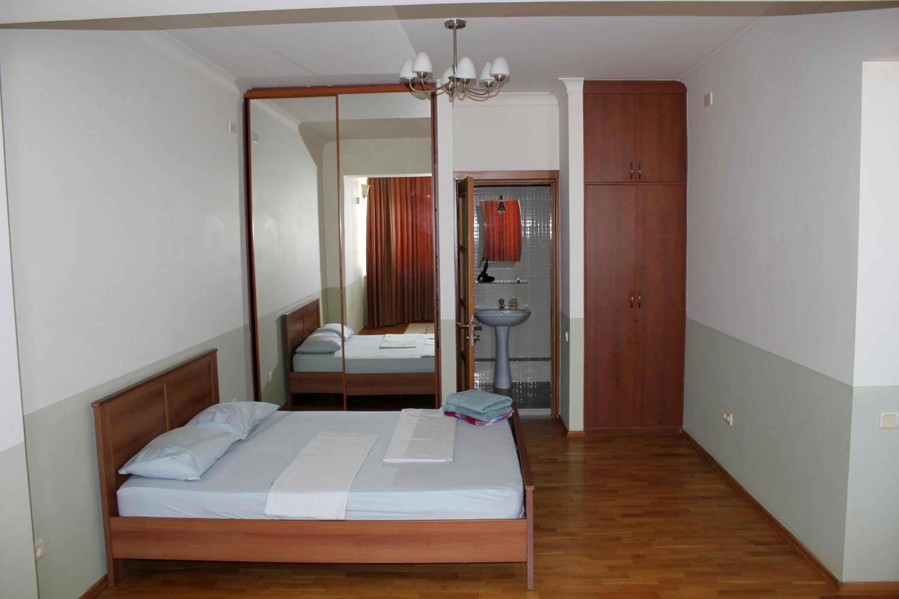 Apartment with Top downtown view
