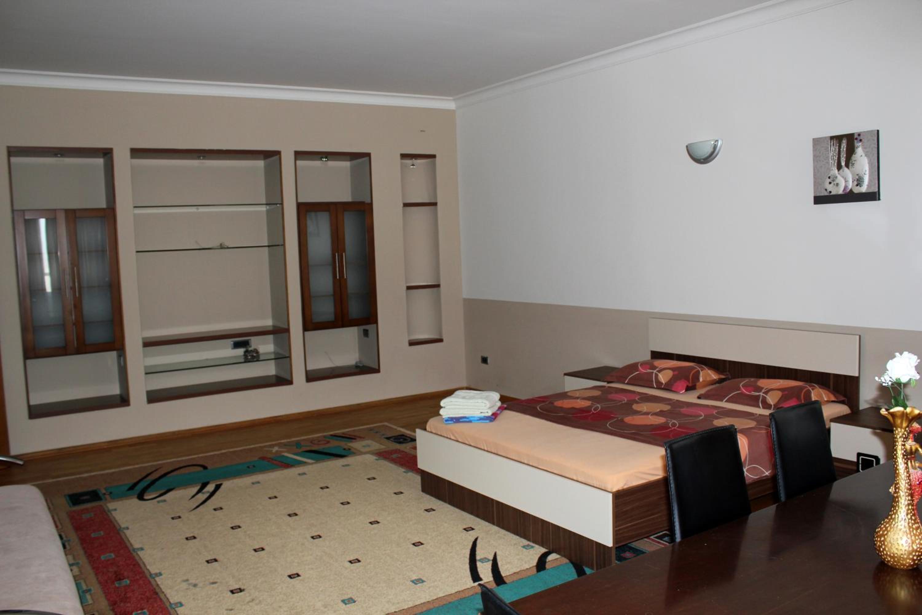 Apartment with Top downtown view