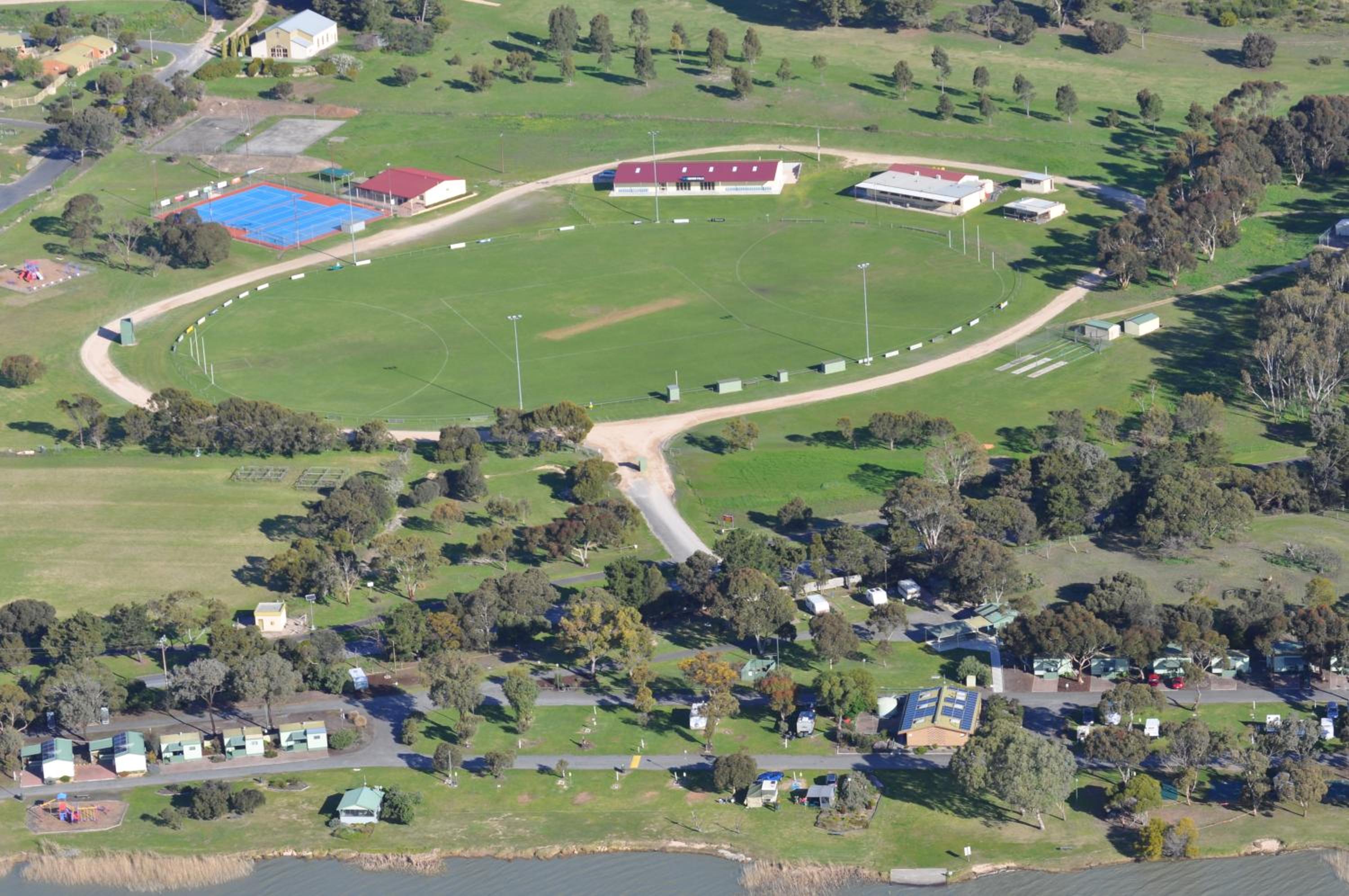 Lake Albert Caravan Park