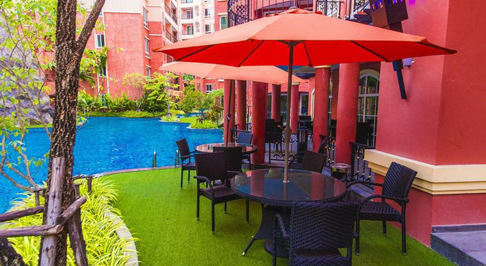 7 Seas Condo by Thitipong