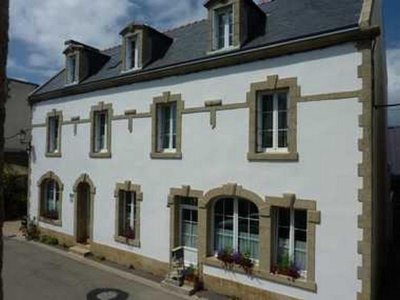 Chambres de la Ville d'Ys view 2