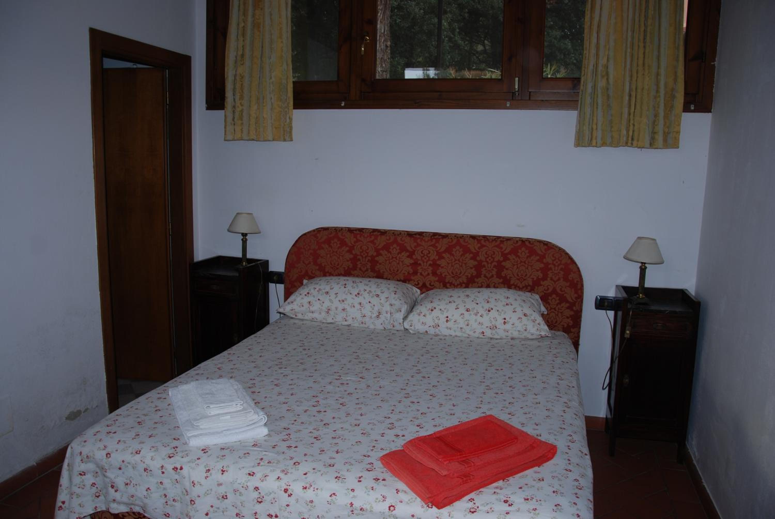 Photo 44