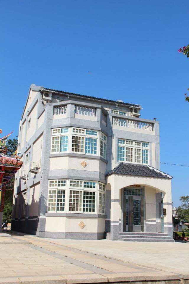 Photo 14