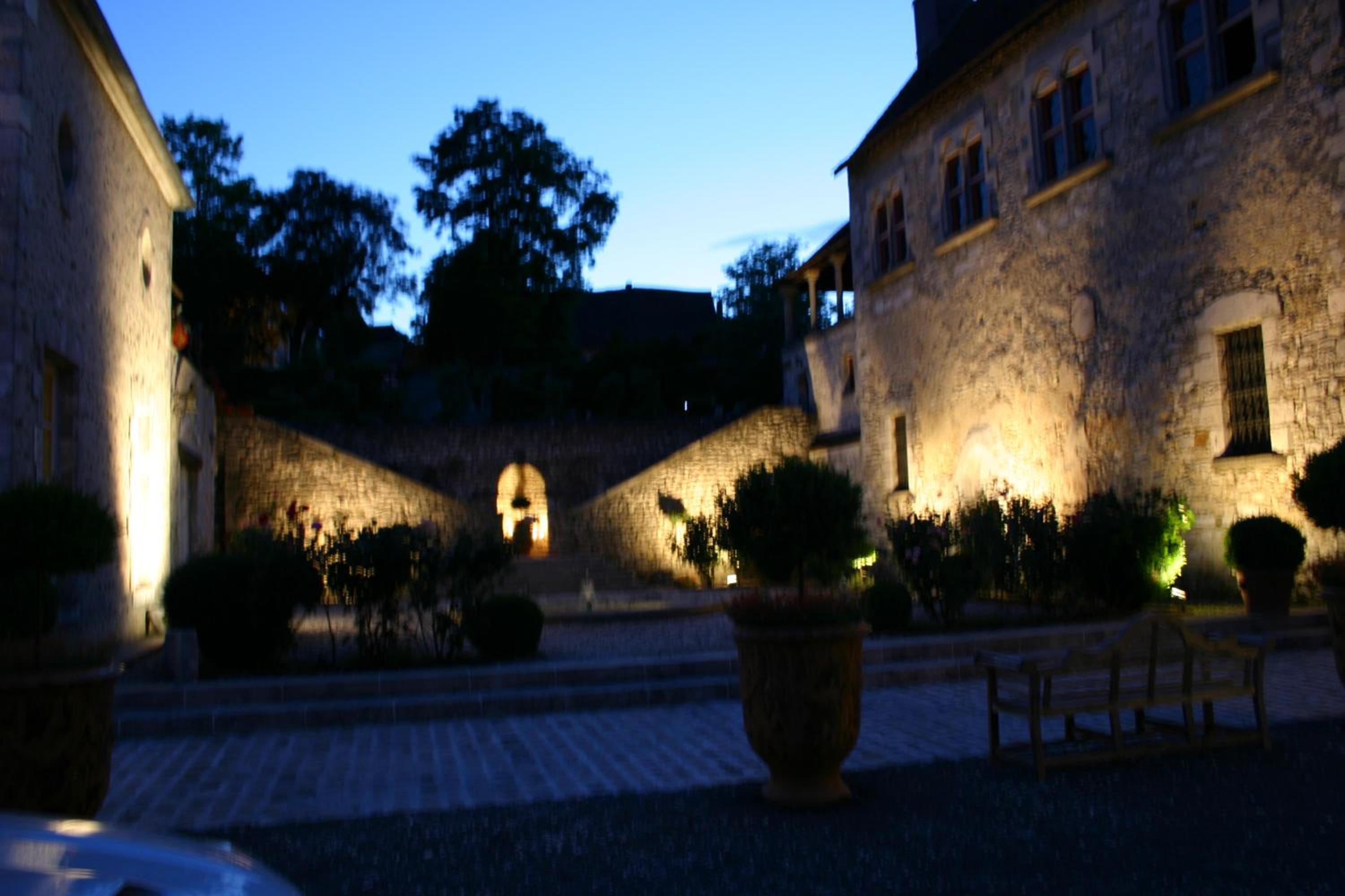 Photo 25