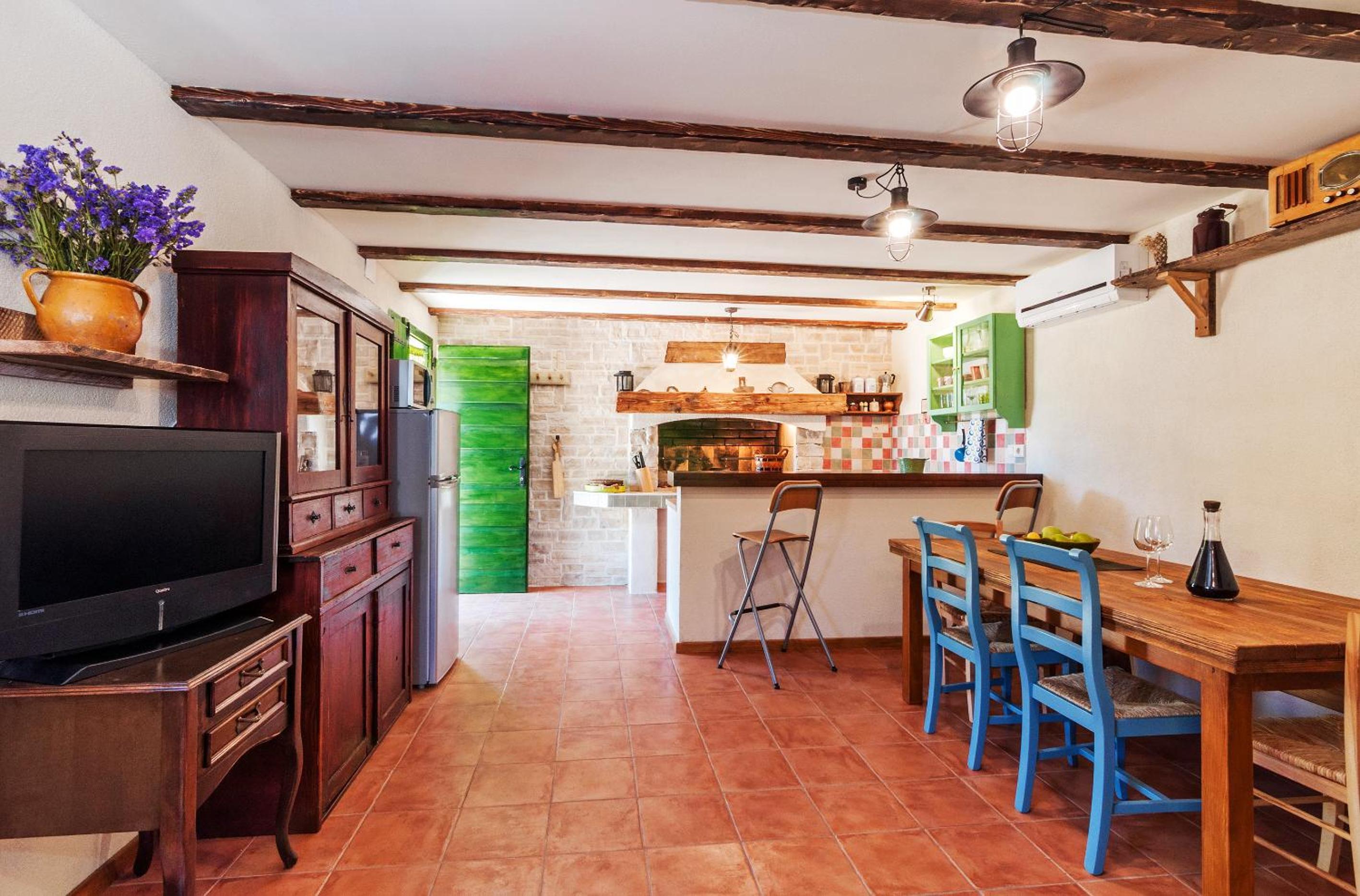 Traditional Holiday Home Rita