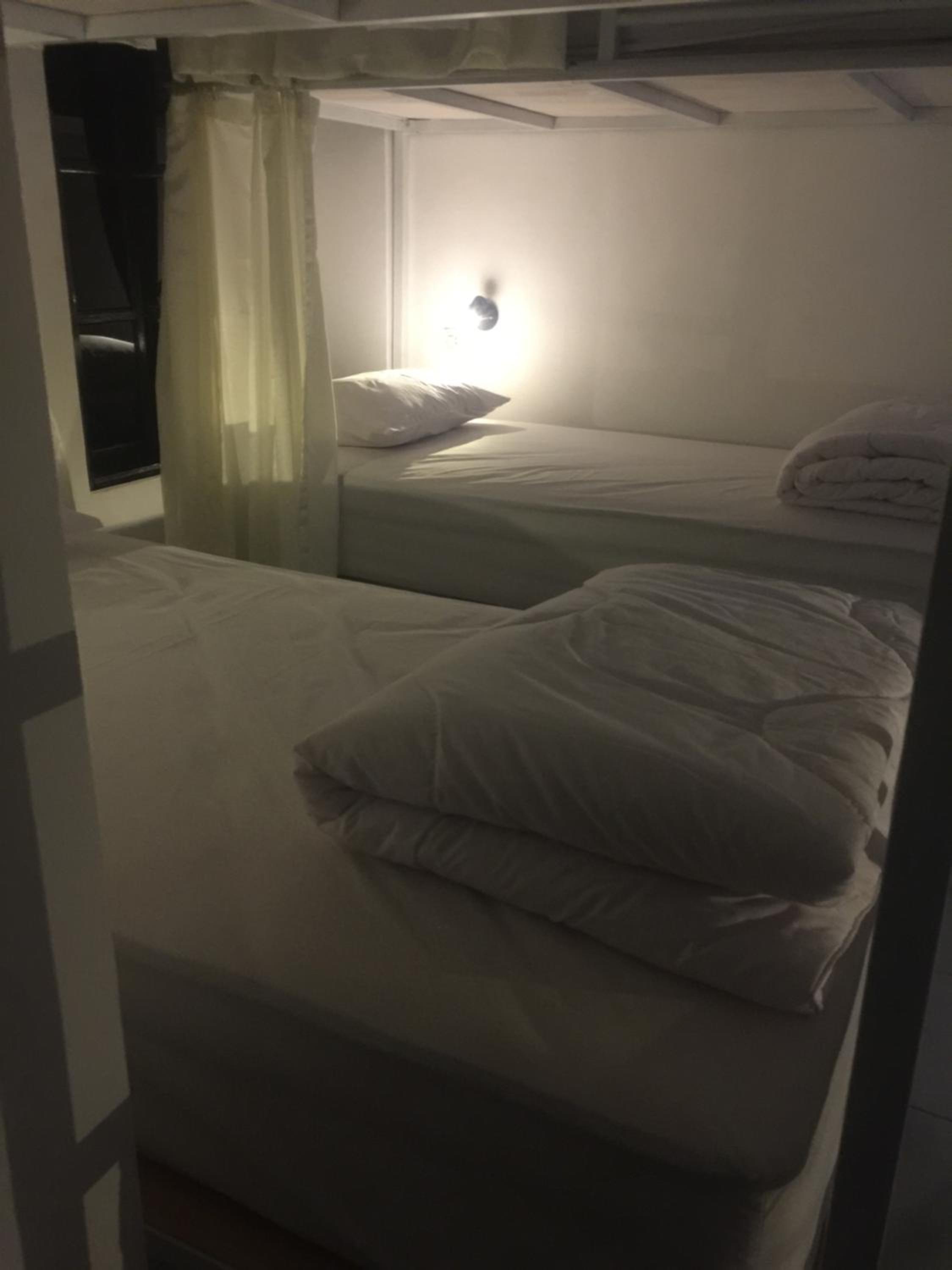 Anggrek Mas Bed & Breakfast