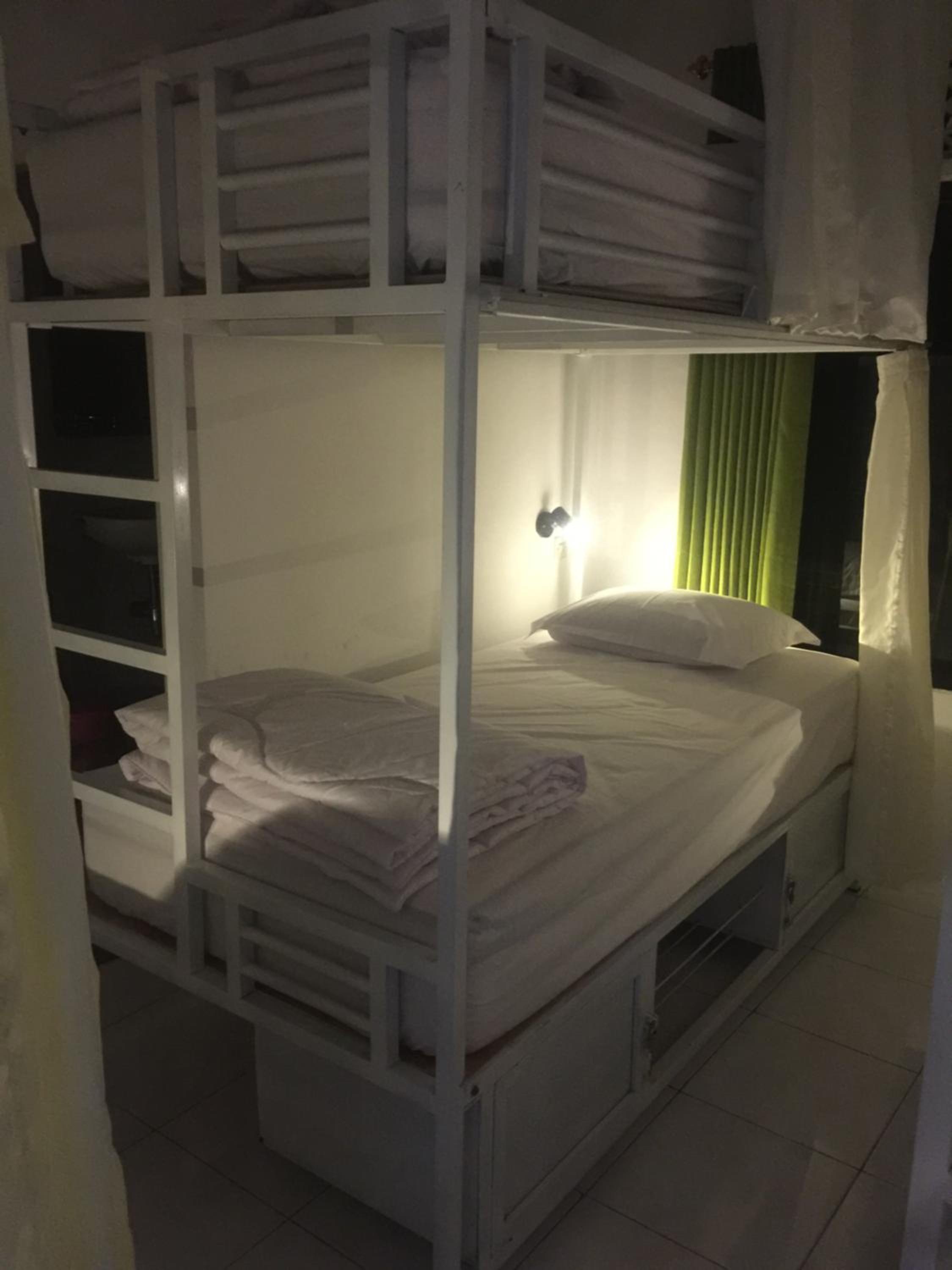 Anggrek Mas Bed & Breakfast