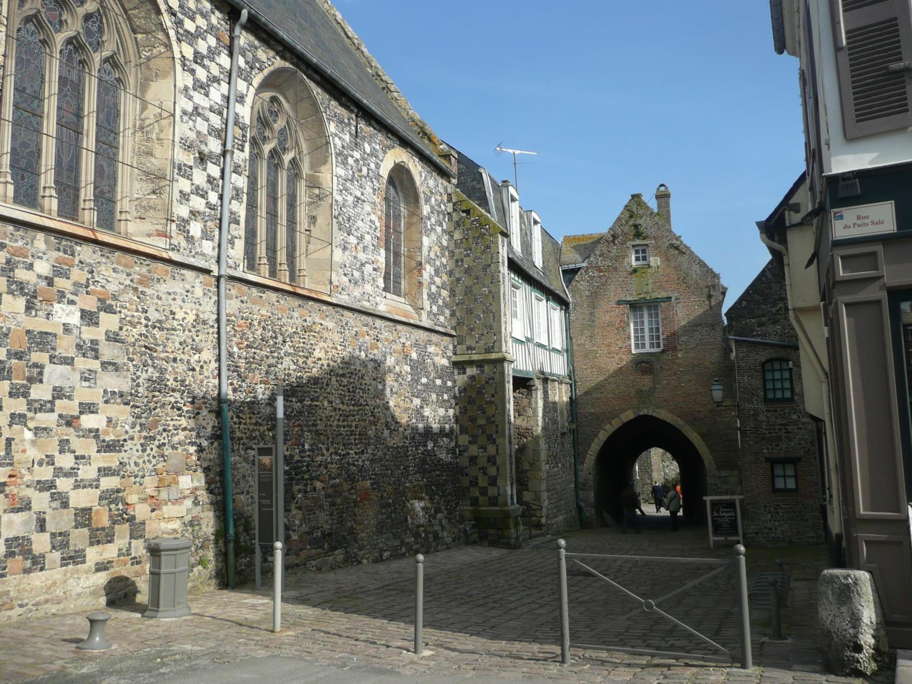 Photo 10